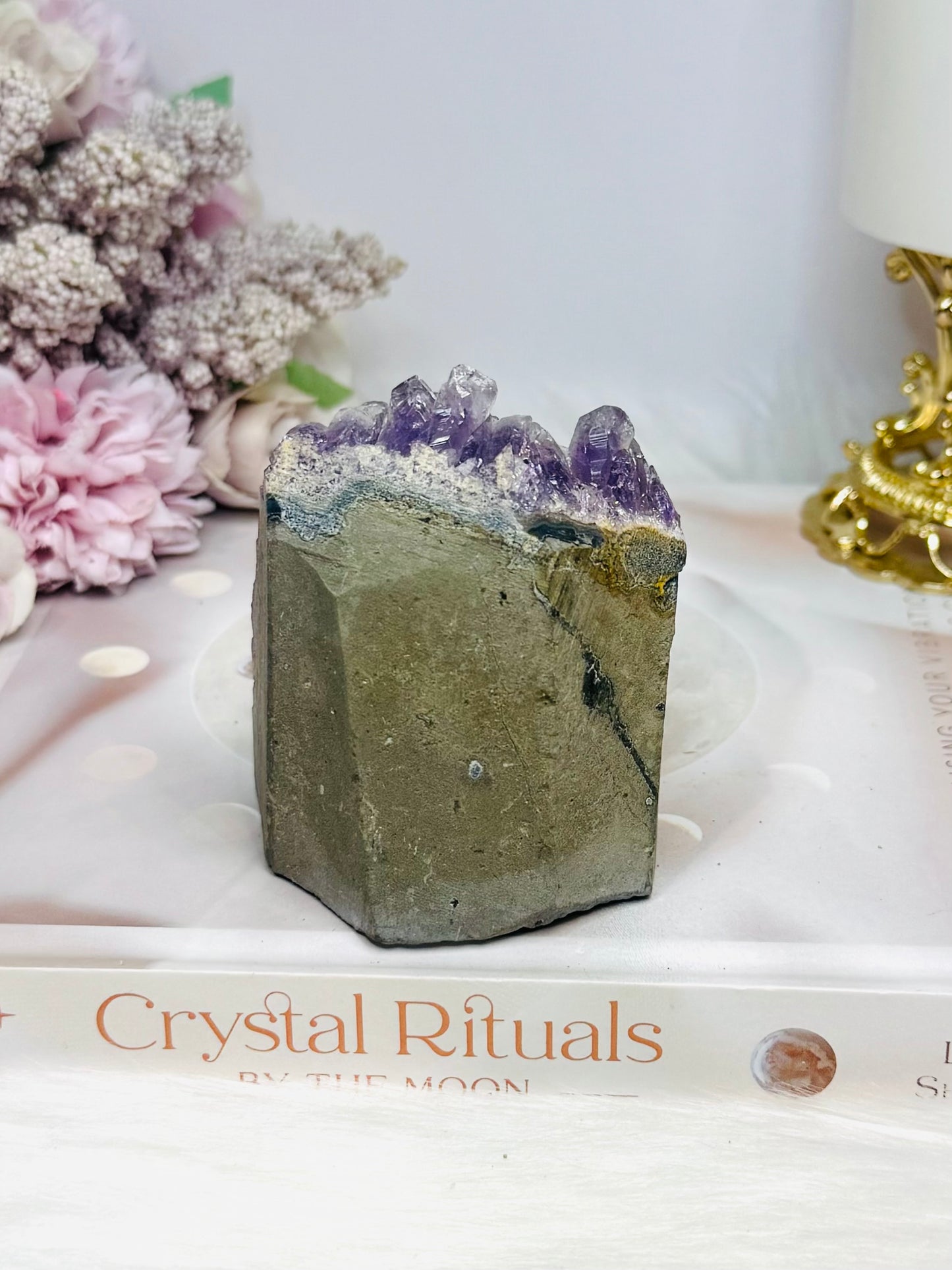 Amethyst Base Cut Cluster 370g 7.5cm