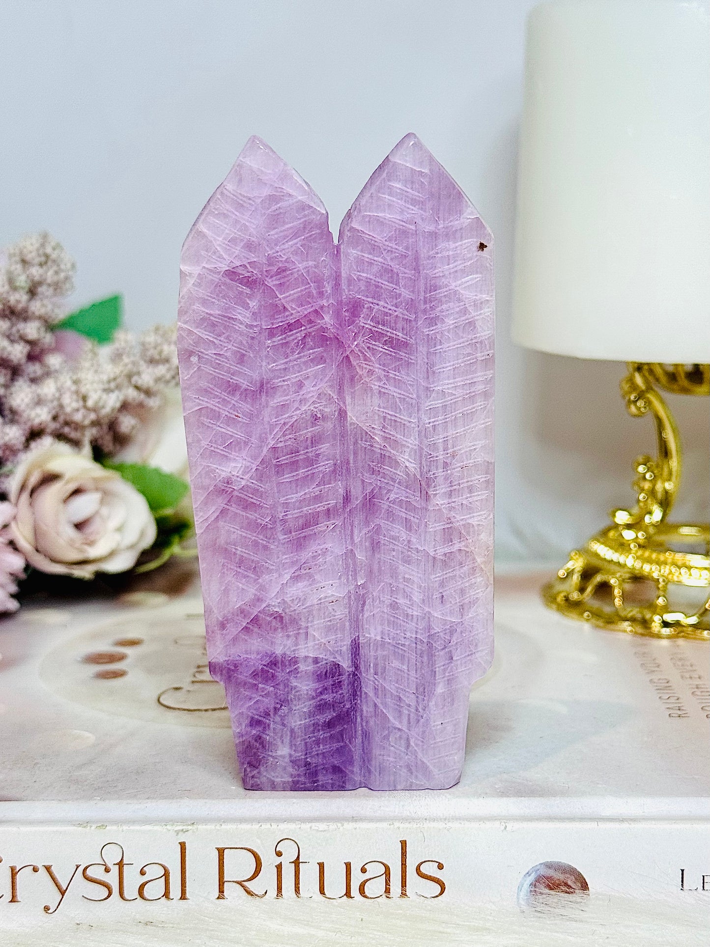 High Grade Kunzite Carved Indian Skull 11cm 242g