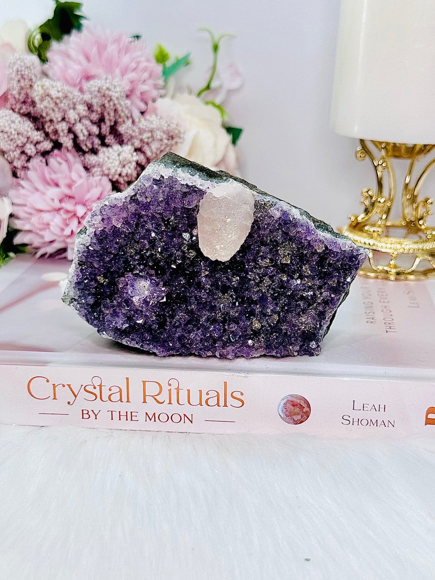Stunning Chunky Natural Amethyst Cluster with Beautiful Calcite Inclusion 11cm 398grams