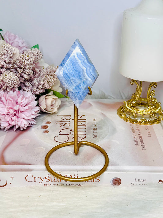 High Grade Blue Lace Agate Carved Diamond On Gold Stand 13.5cm