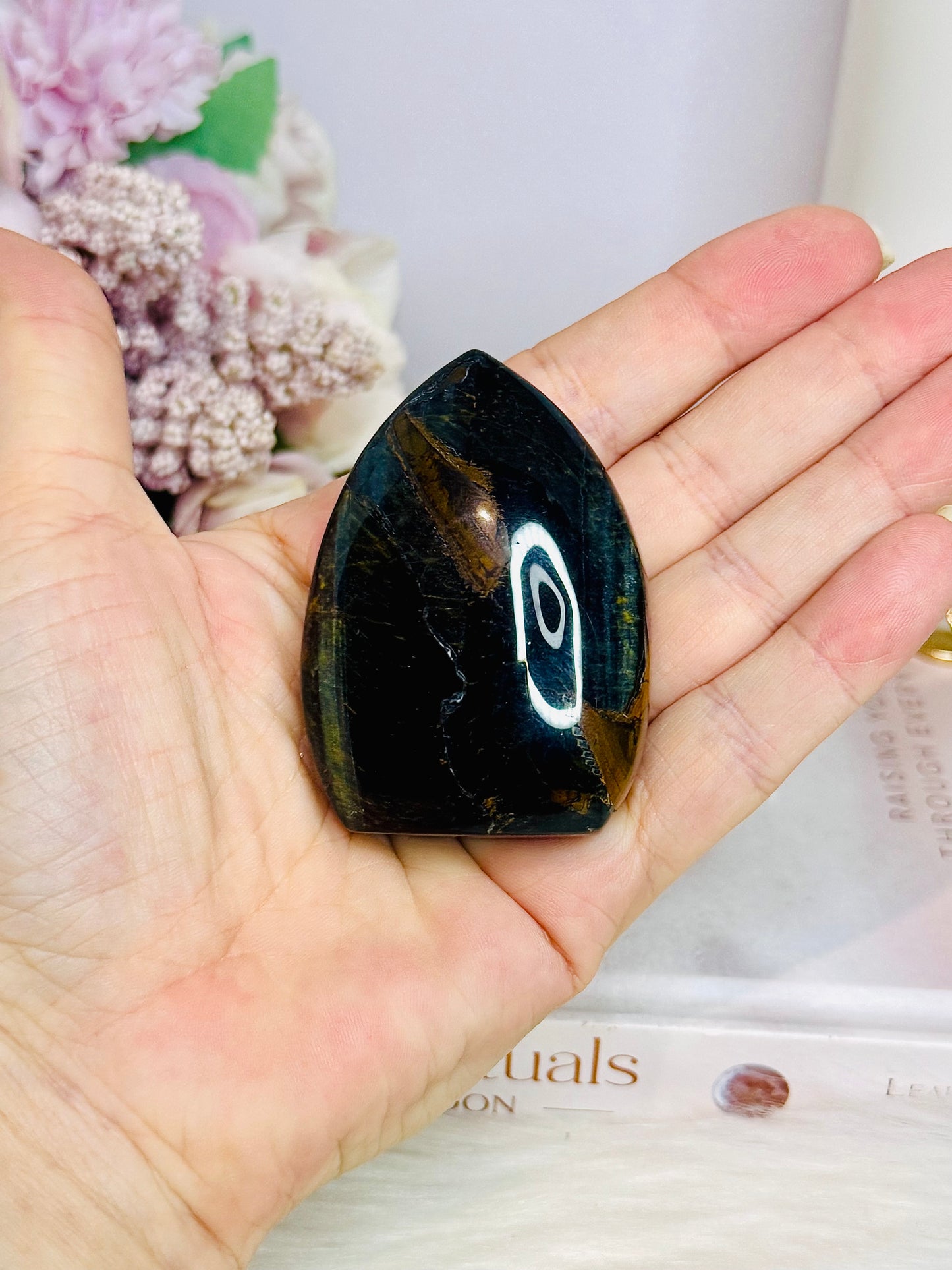 Blue Tigers Eye Flame 6.5cm