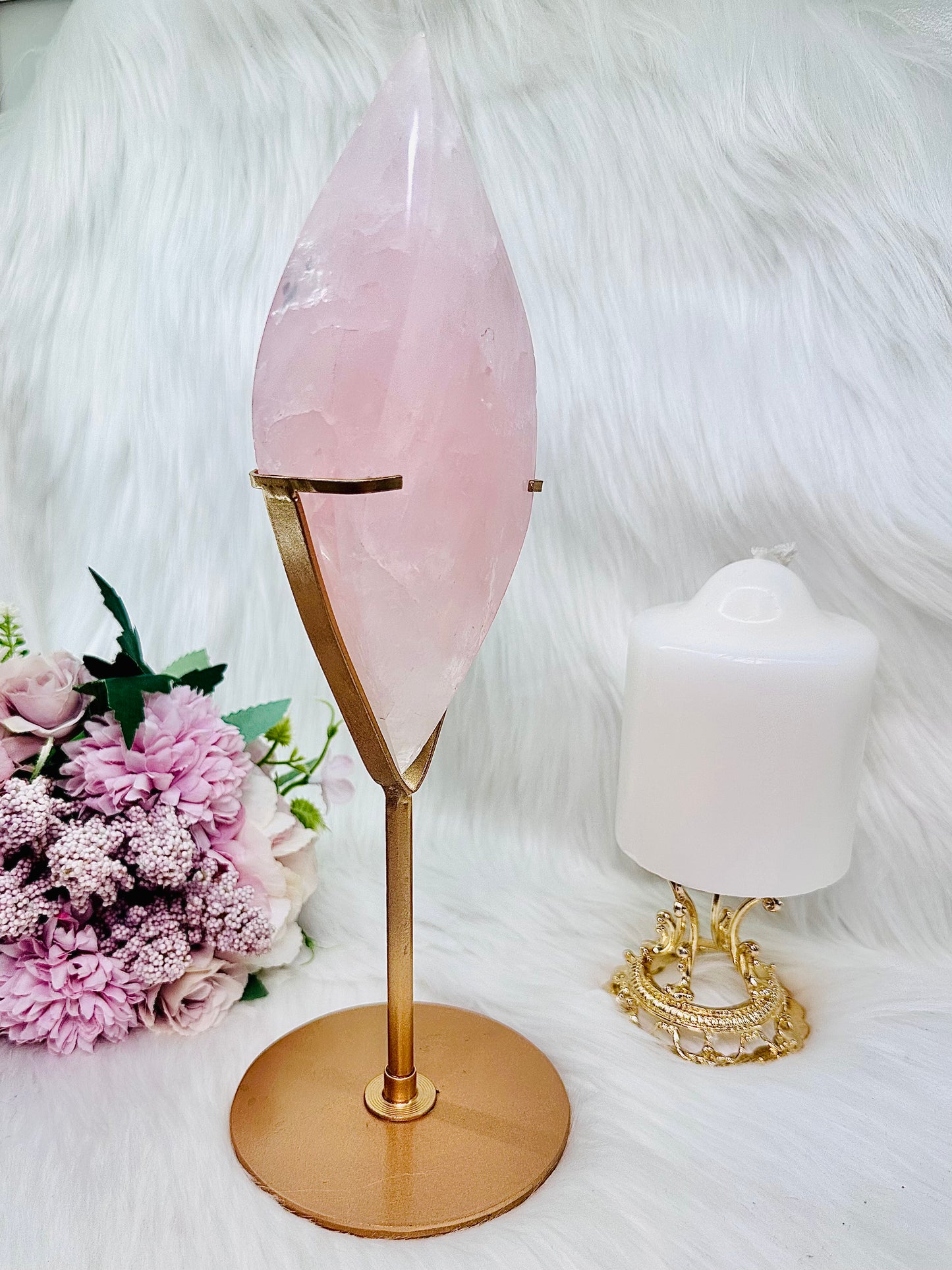 ⚜️ SALE ⚜️ Classy & Absolutely Fabulous Large 28cm Rose Quartz Perfectly Carved Flame with Rainbows On Gold Stand 964grams ~ A Truly Stunning Piece