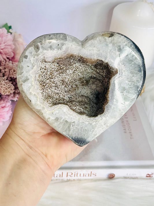 ⚜️ SALE ⚜️ Huge 1.03KG High Grade Sparkling Sugar Druzy Agate Carved Heart From Brazil