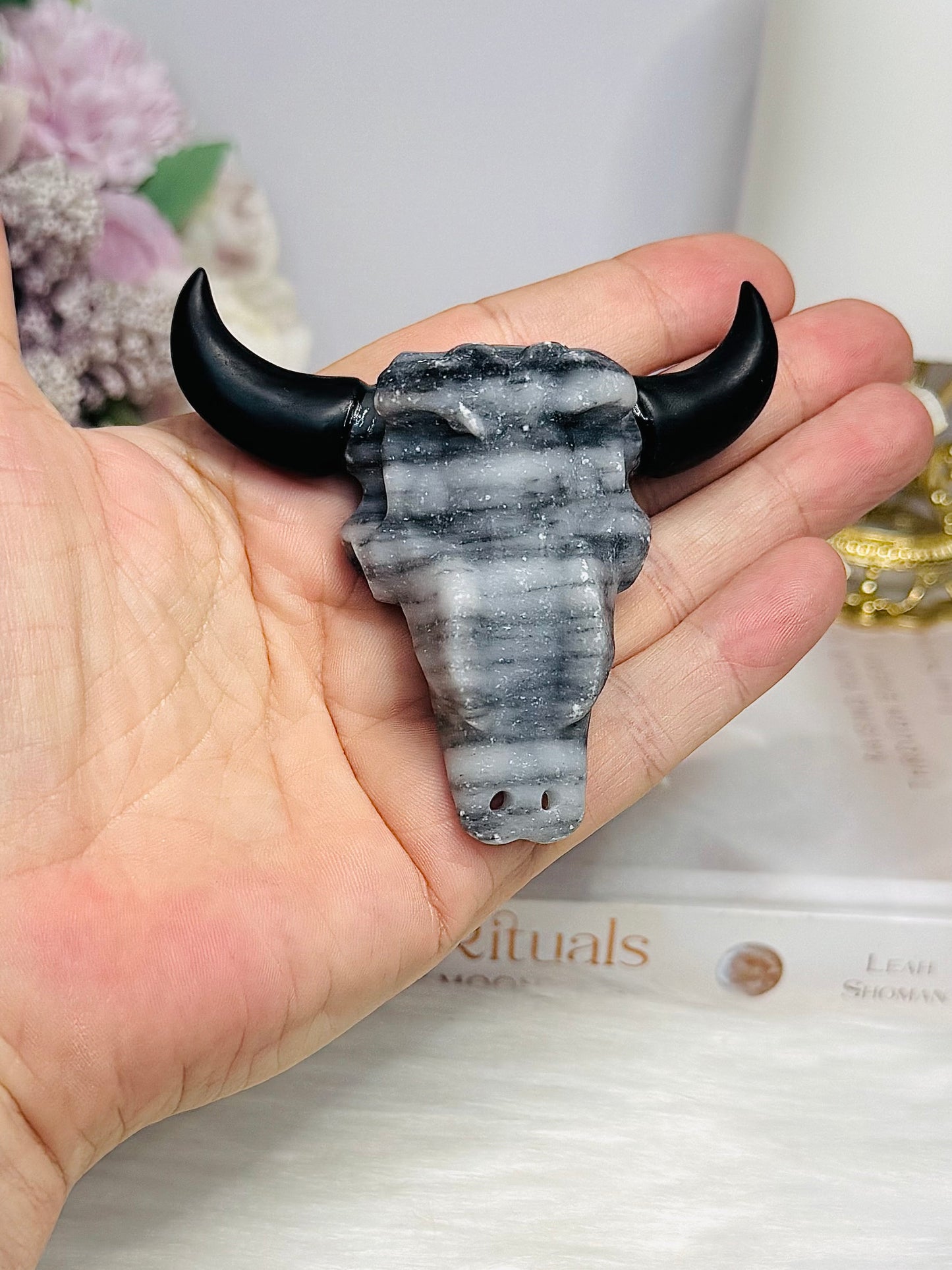 Thai Chi Stone Bull On Stand 8cm