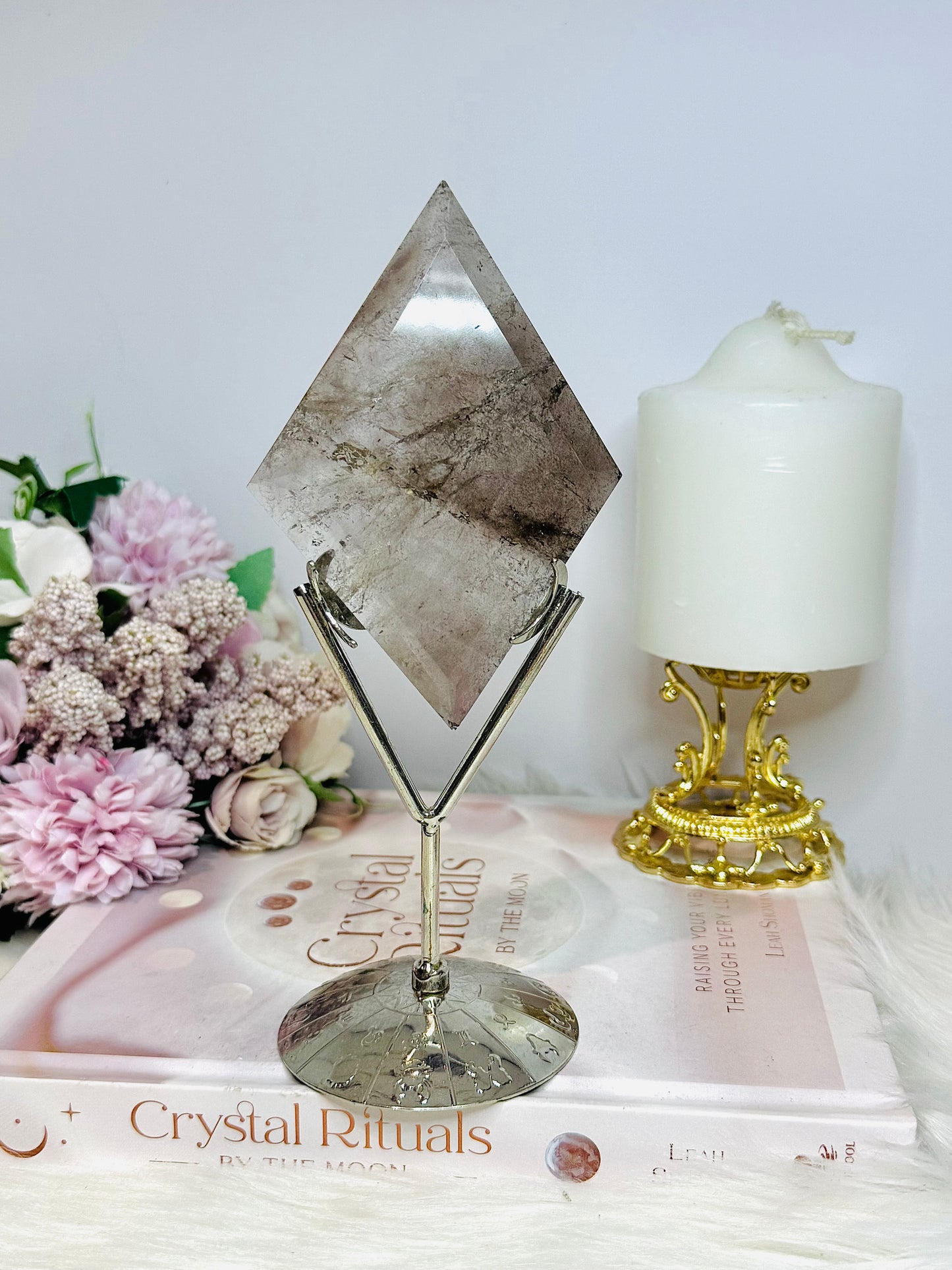 Smokey Quartz Diamond On Stand 18.5cm