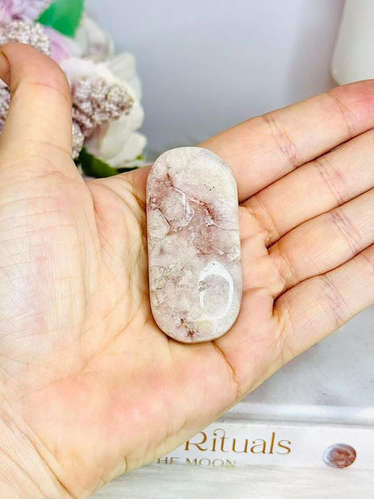 Flower Agate Palm Stone