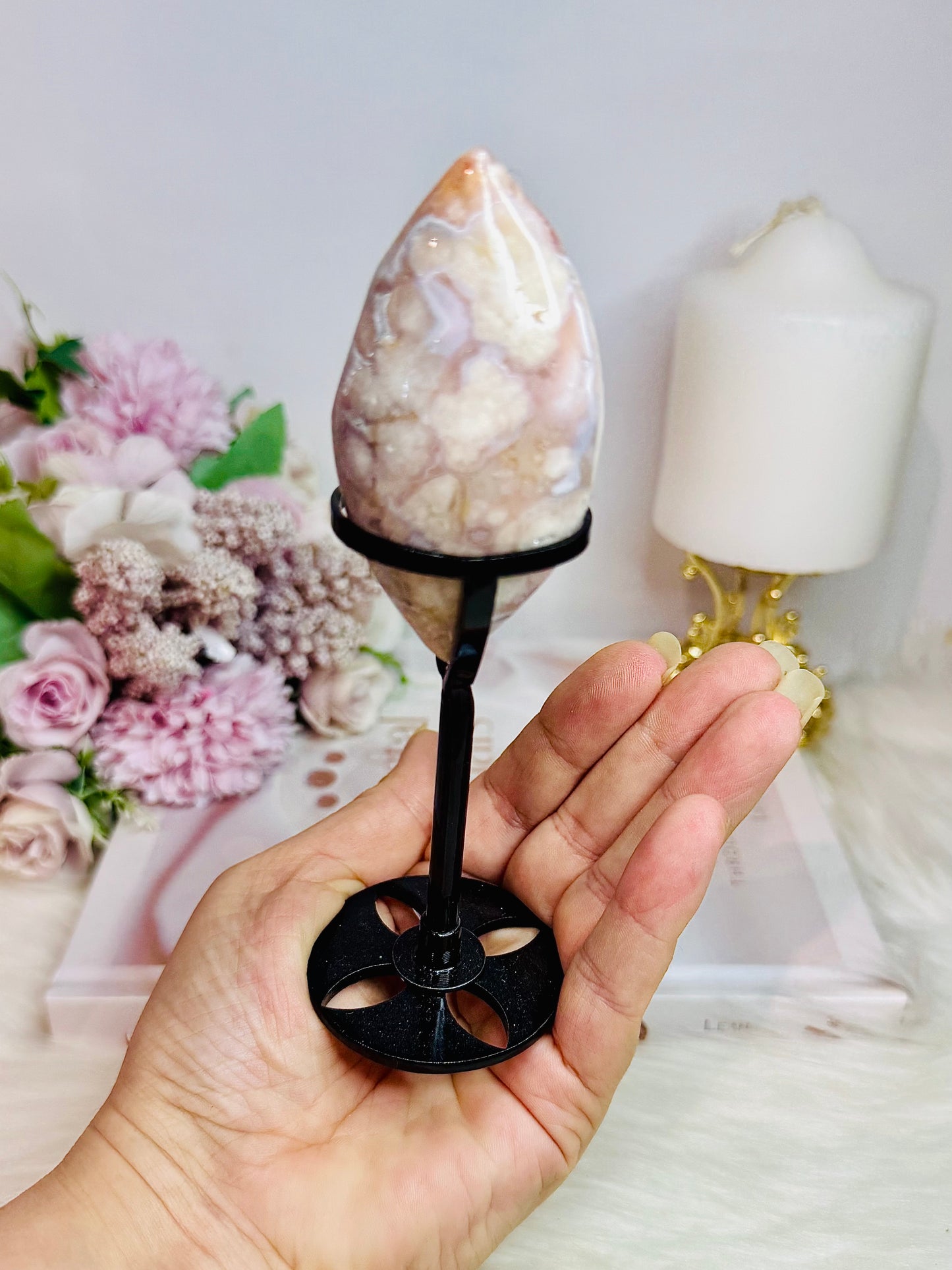Flower Agate Egg On Stand 14.5cm