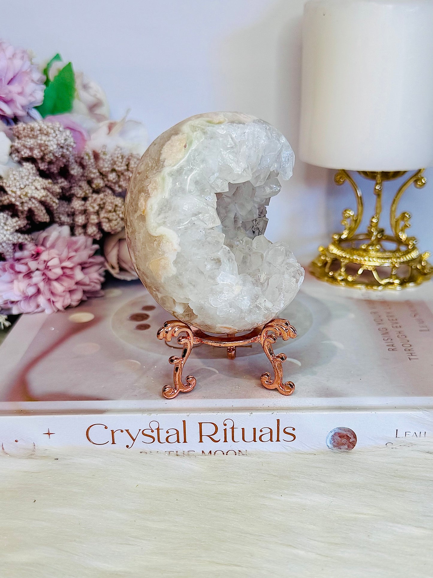 Druzy Flower Agate Egg On Stand 351grams