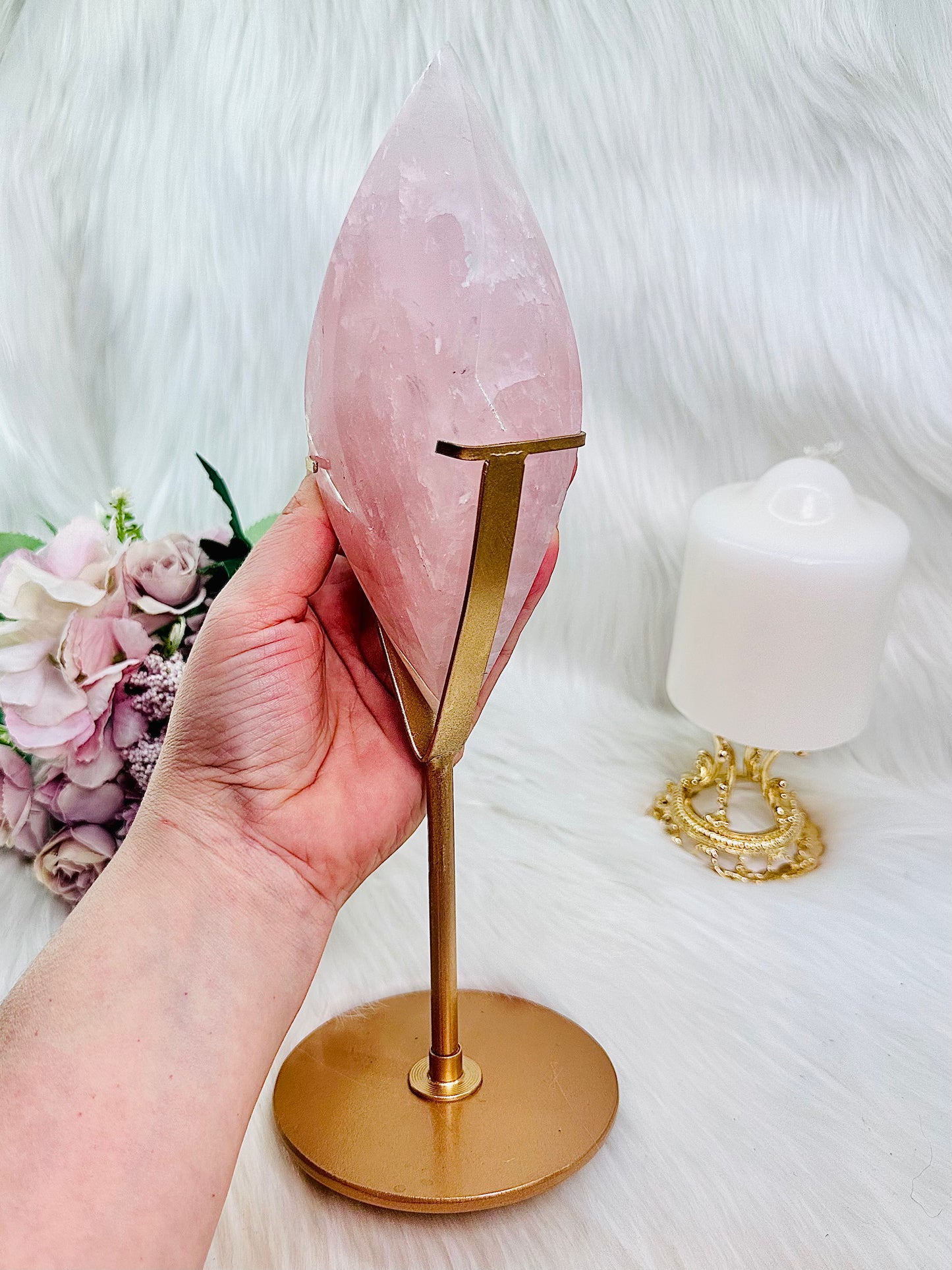 ⚜️ SALE ⚜️ Classy & Absolutely Fabulous Large 28cm Rose Quartz Perfectly Carved Flame with Rainbows On Gold Stand 964grams ~ A Truly Stunning Piece