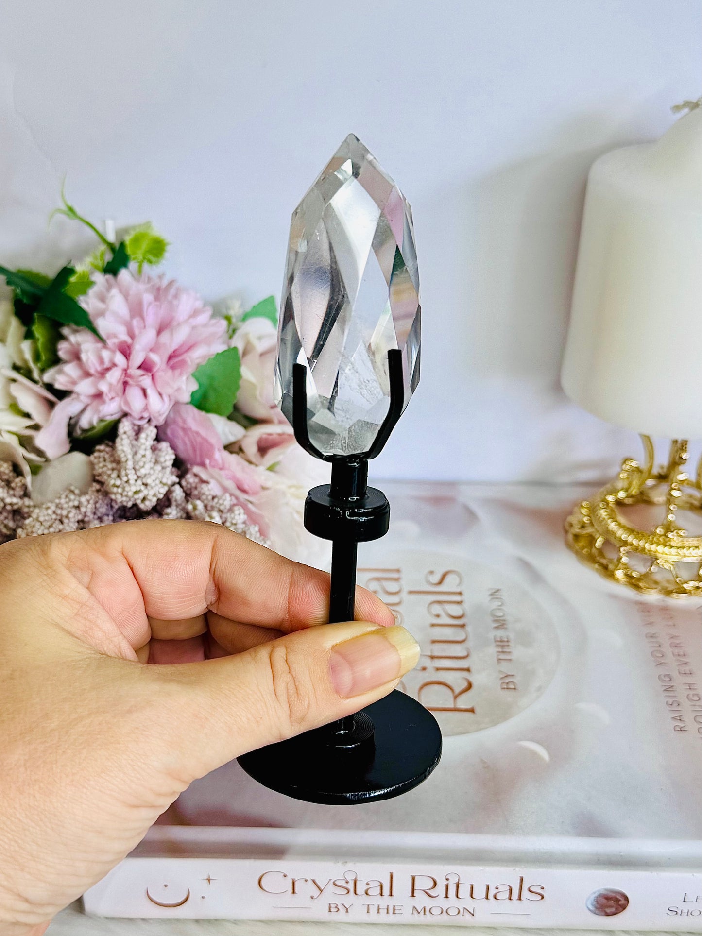 Classy & Fabulous High Grade Clear Quartz Faceted Diamond on Stand 14cm Tall