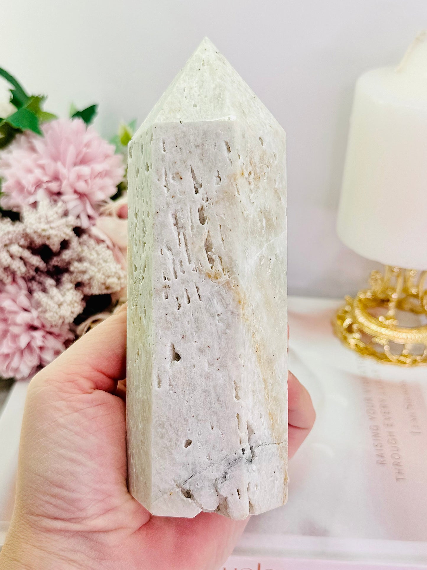 Large 15cm Chunky 558gram White Druzy Agate Tower