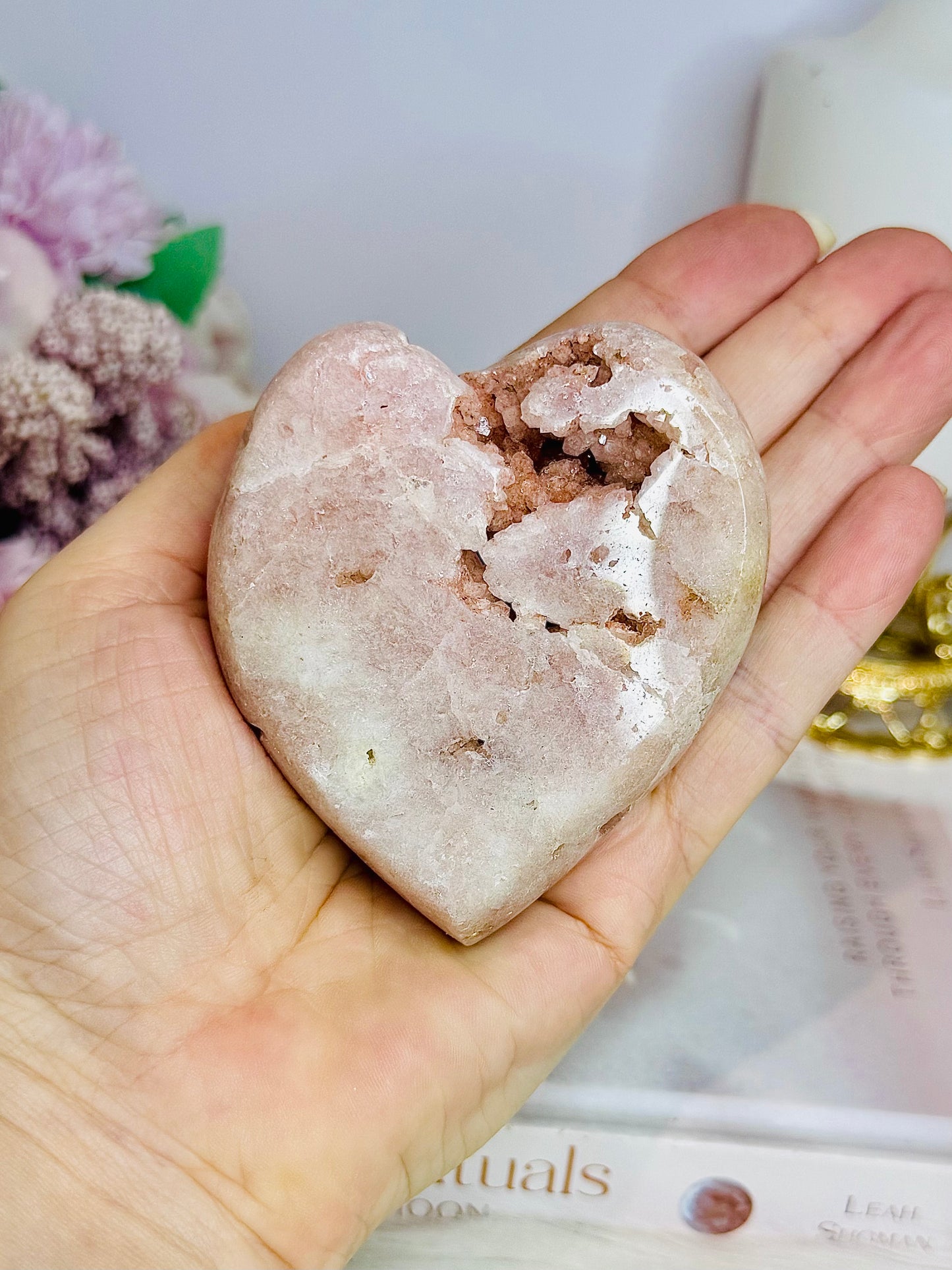 Druzy Pink Amethyst Chunky Heart 234g On Stand