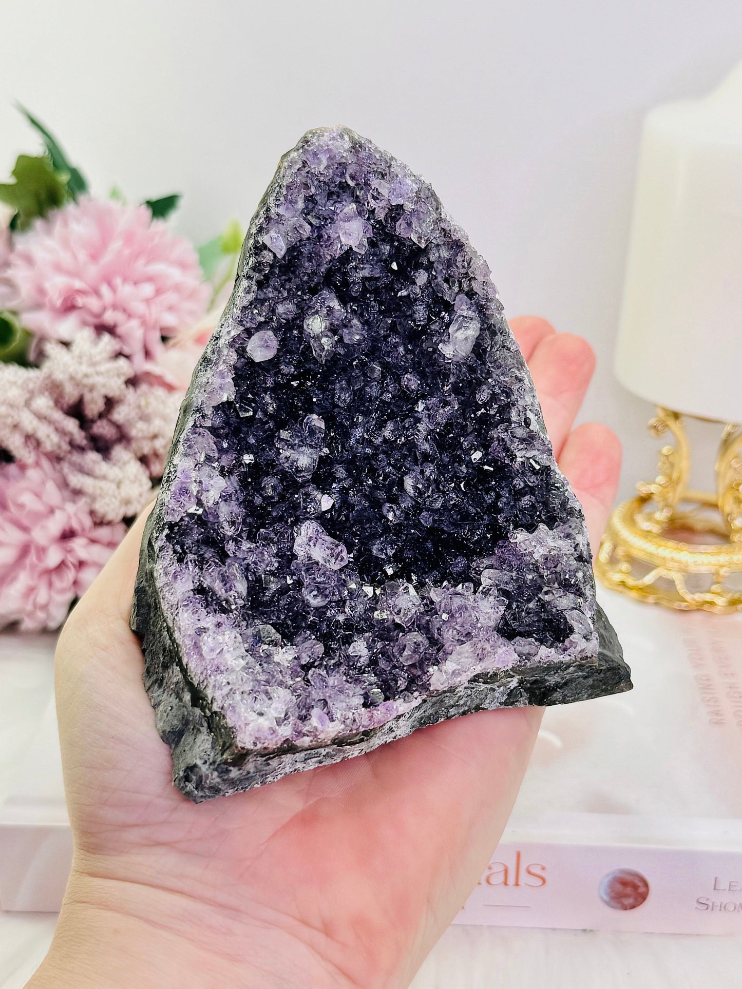 Beautiful 9.5cm 389gram Natural Amethyst Base Cut Cluster