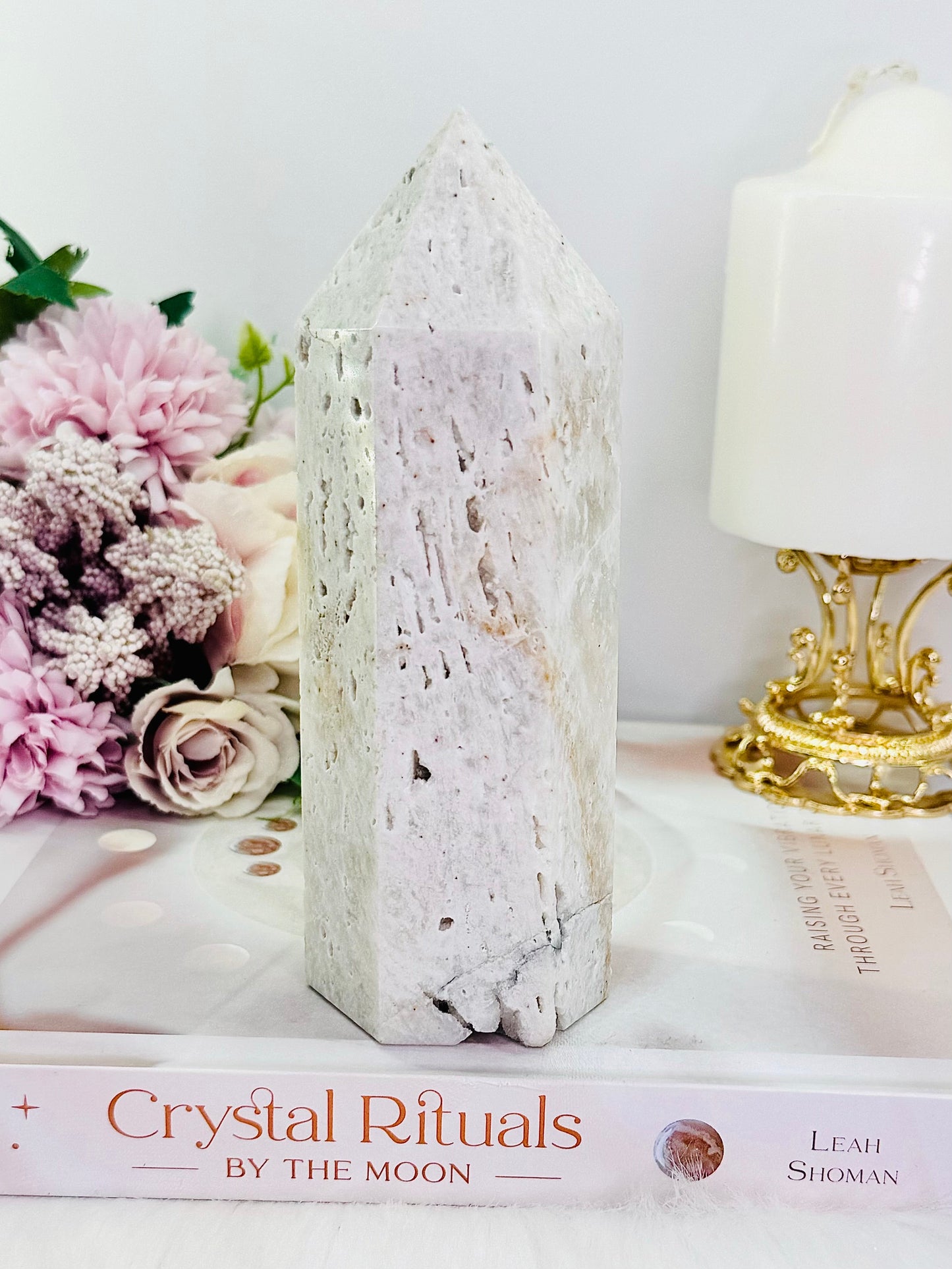 Large 15cm Chunky 558gram White Druzy Agate Tower