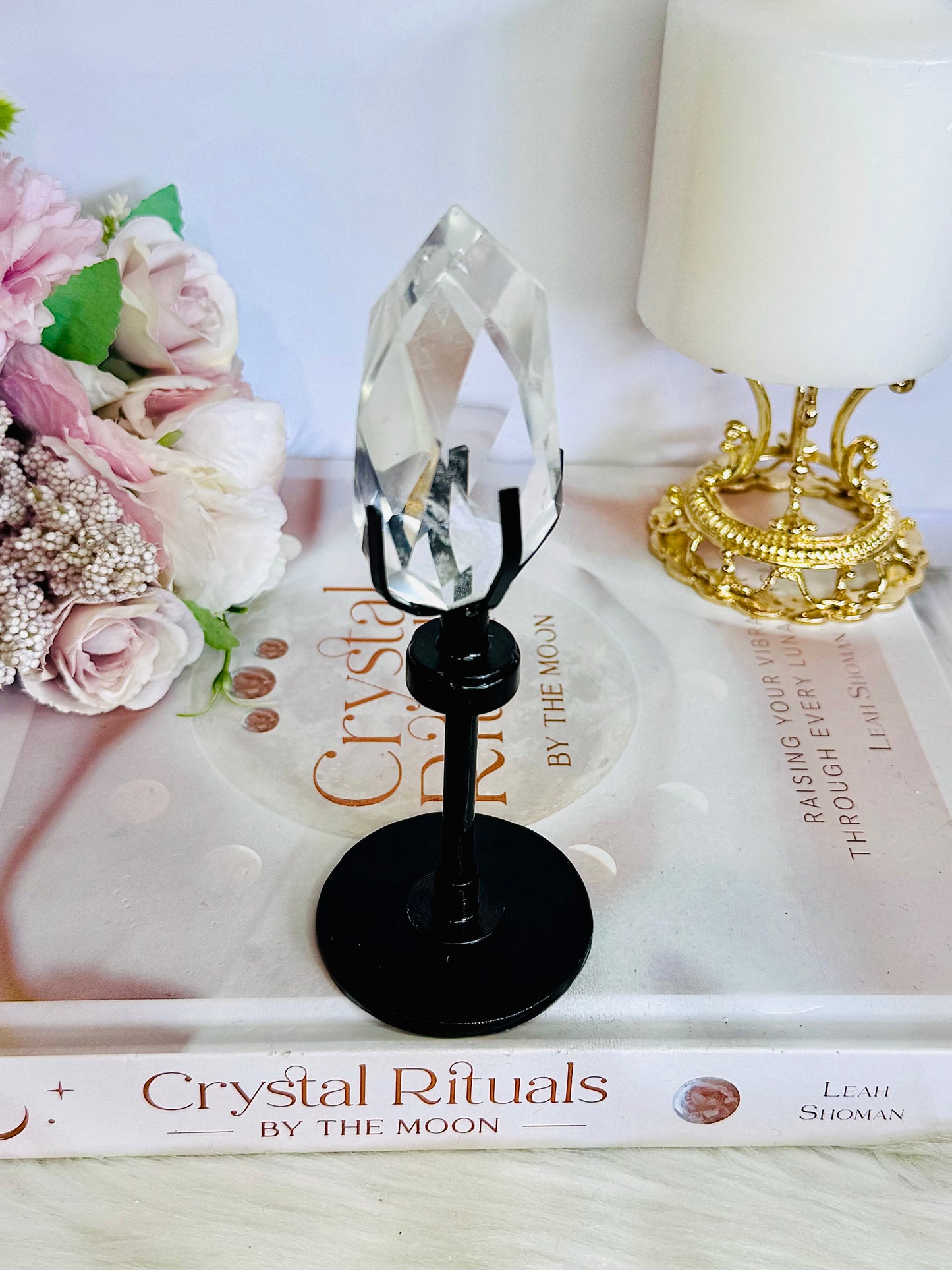 Classy & Fabulous High Grade Clear Quartz Faceted Diamond on Stand 14cm Tall