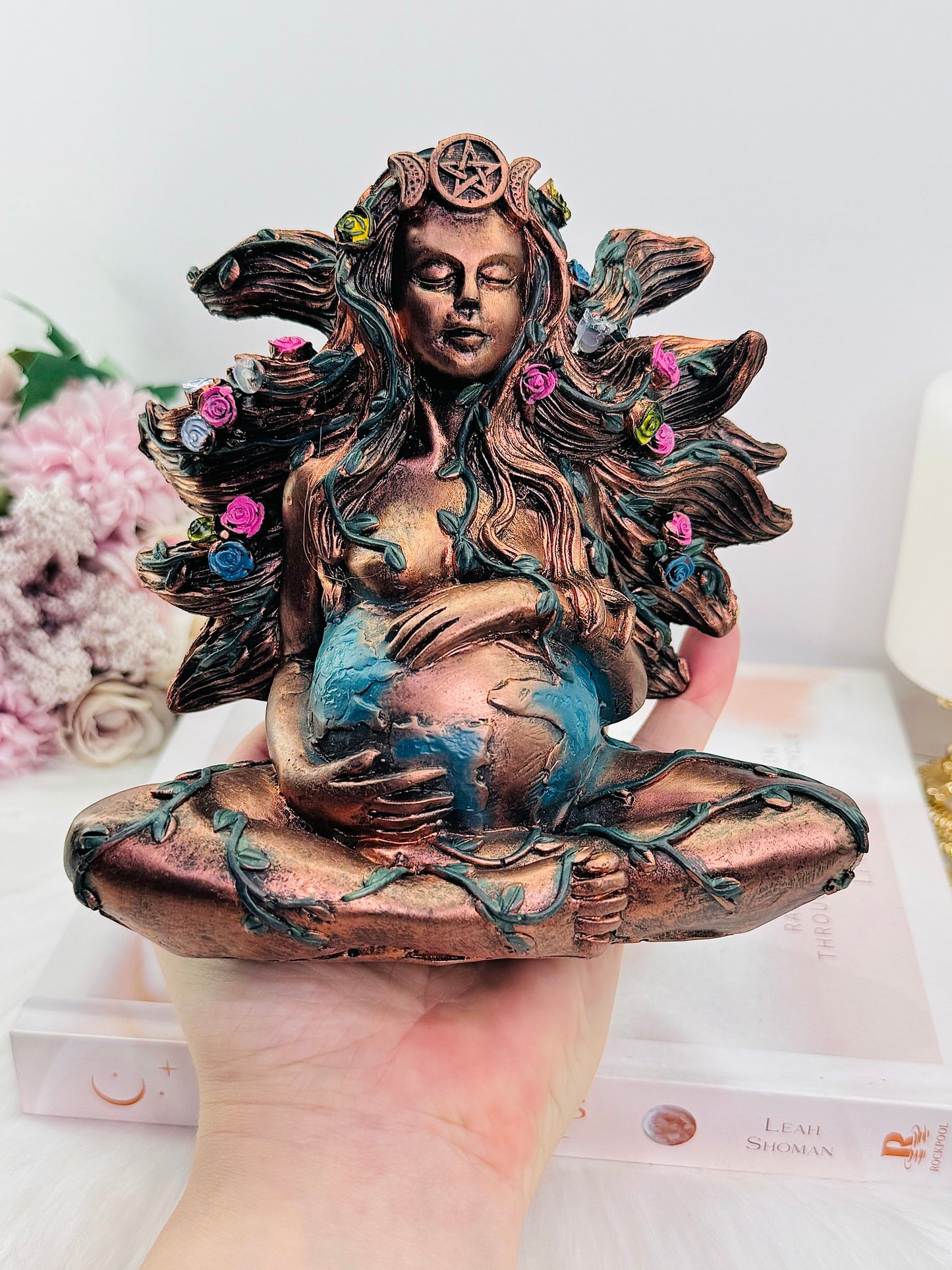 Large 17cm Resin Mother Earth Statue