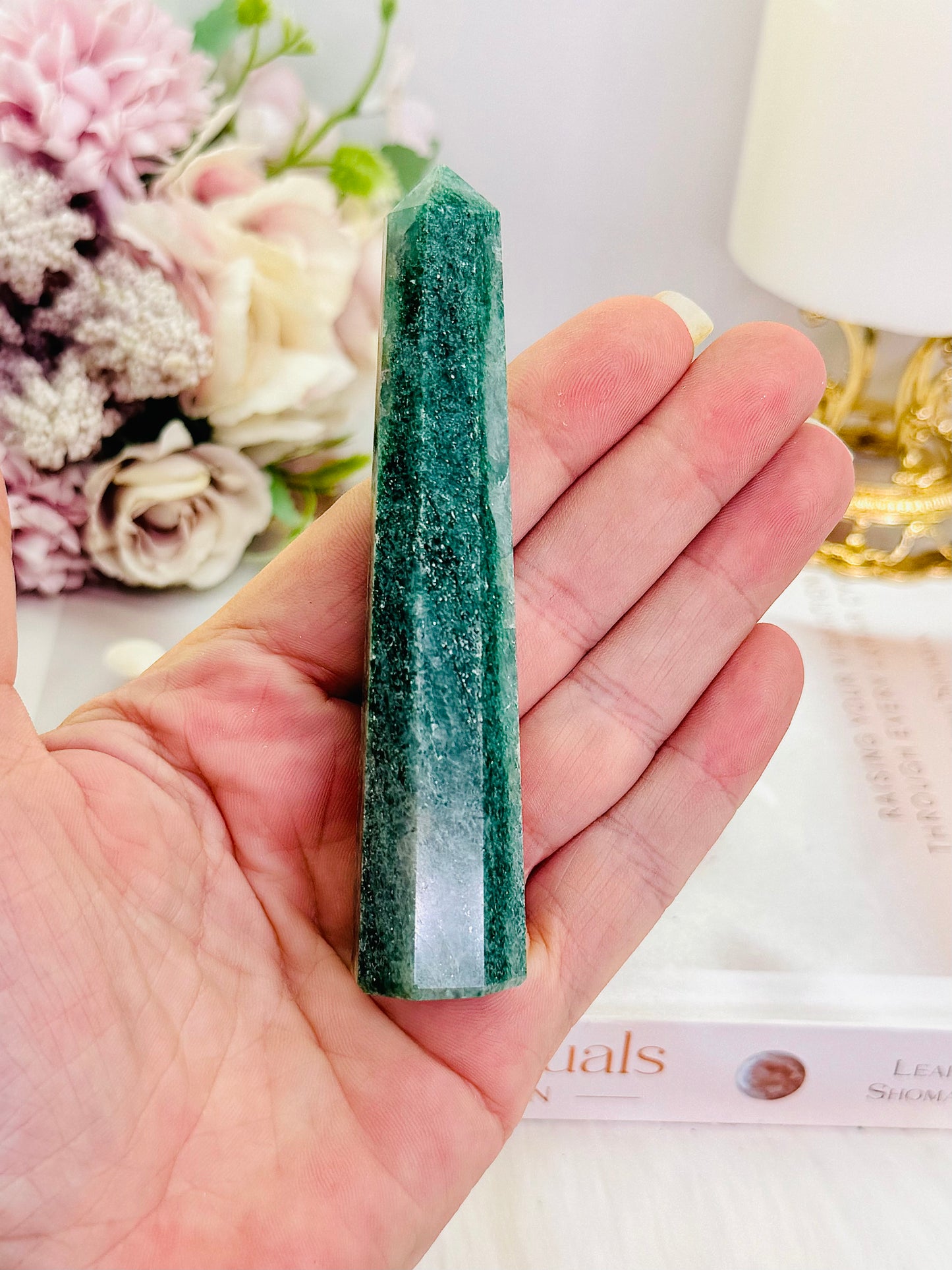 Gorgeous 10cm Green Mica Tower
