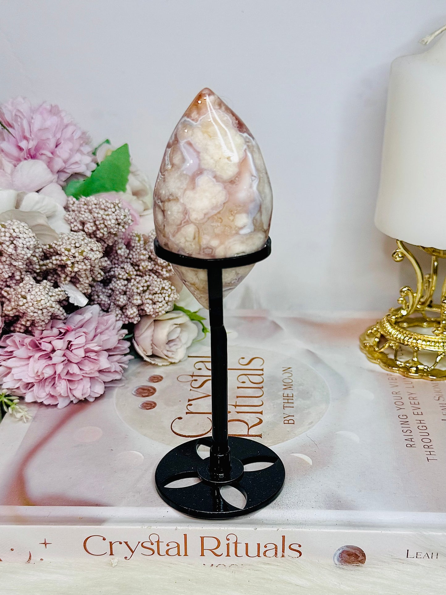 Flower Agate Egg On Stand 14.5cm