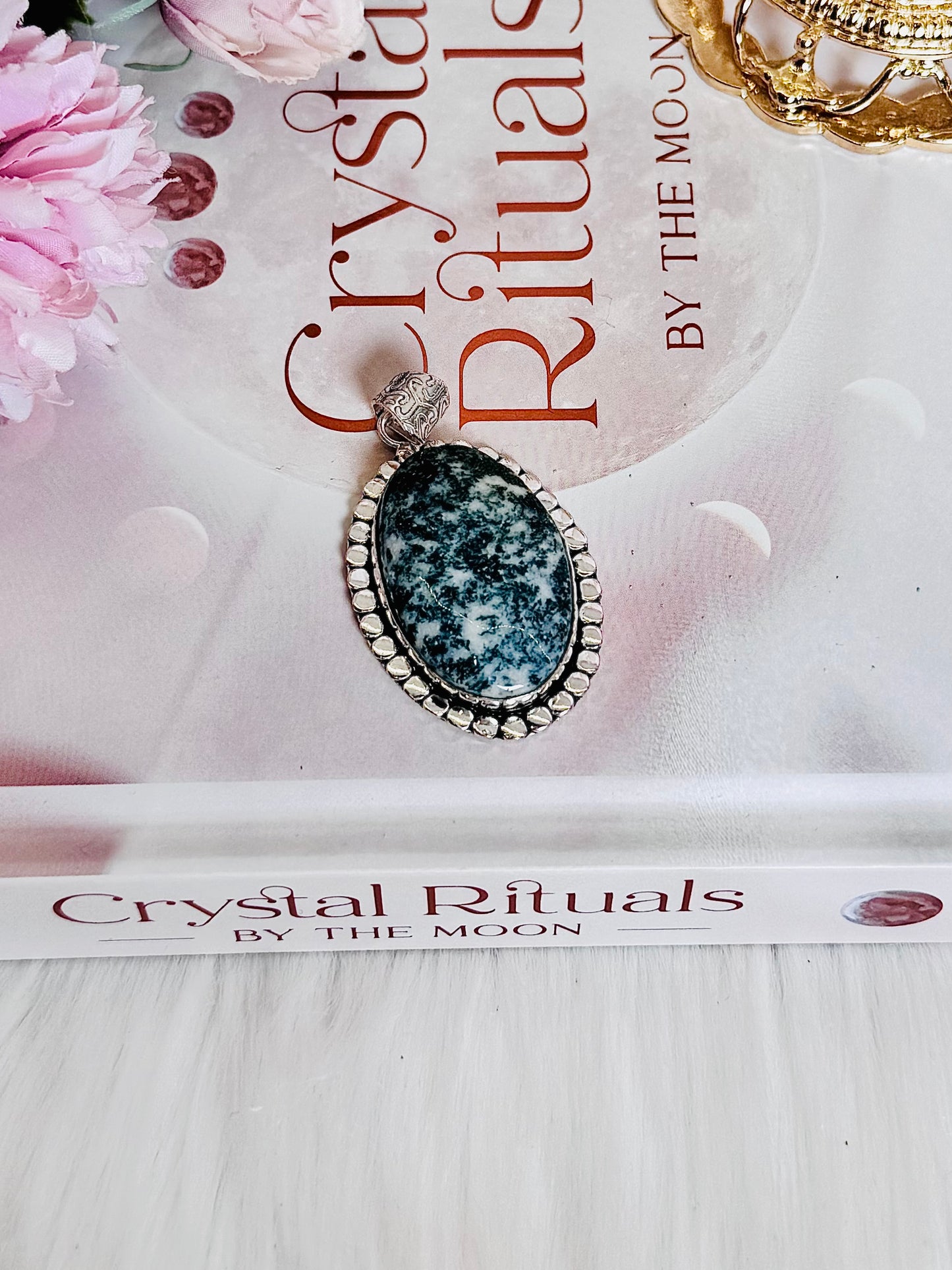 Moss Agate Pendant In Gift Bag