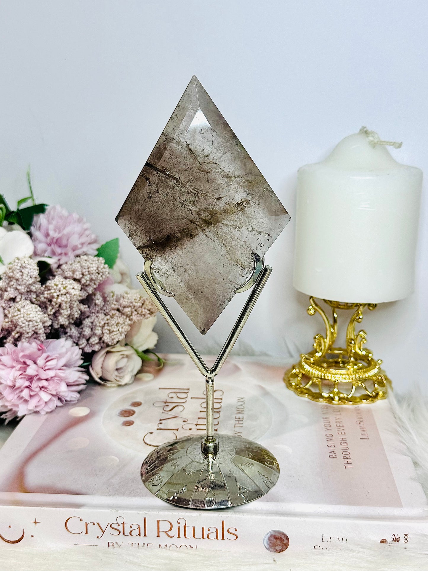 Smokey Quartz Diamond On Stand 18.5cm