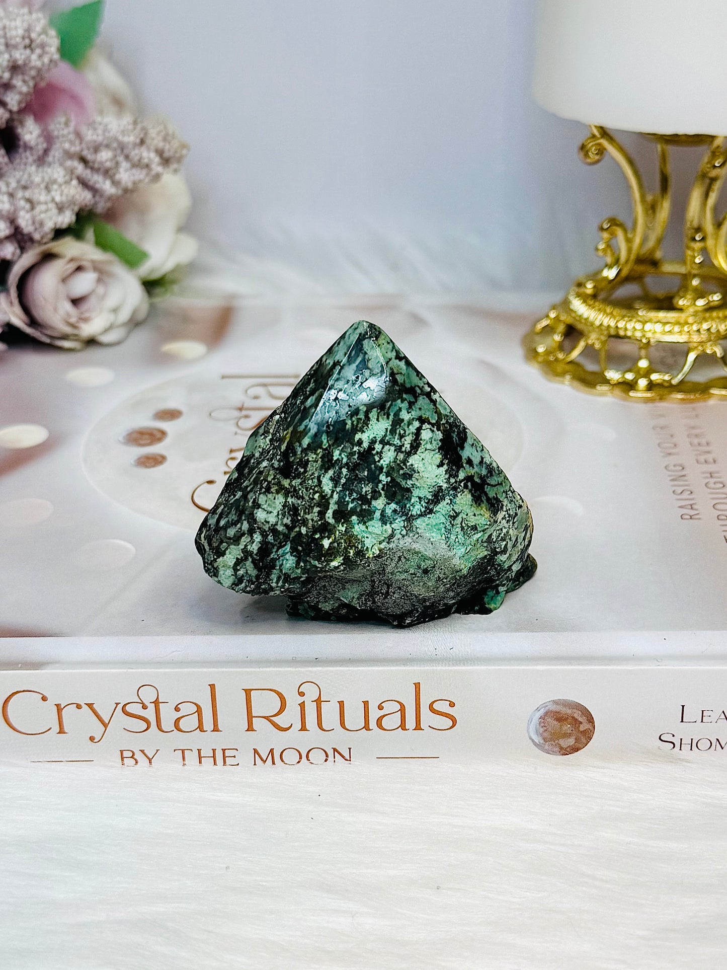 African Turquoise Polished Point 121g
