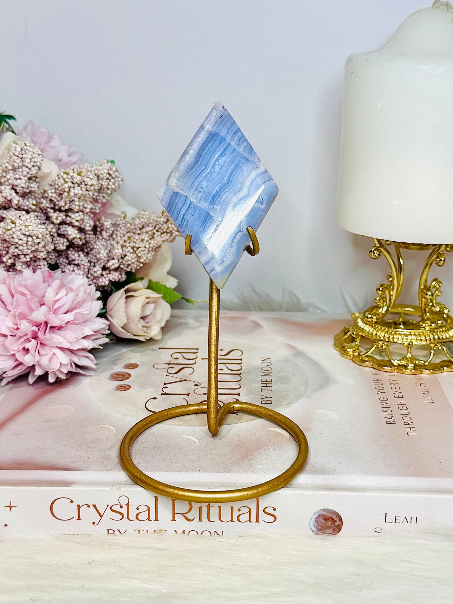 High Grade Blue Lace Agate Carved Diamond On Gold Stand 13.5cm