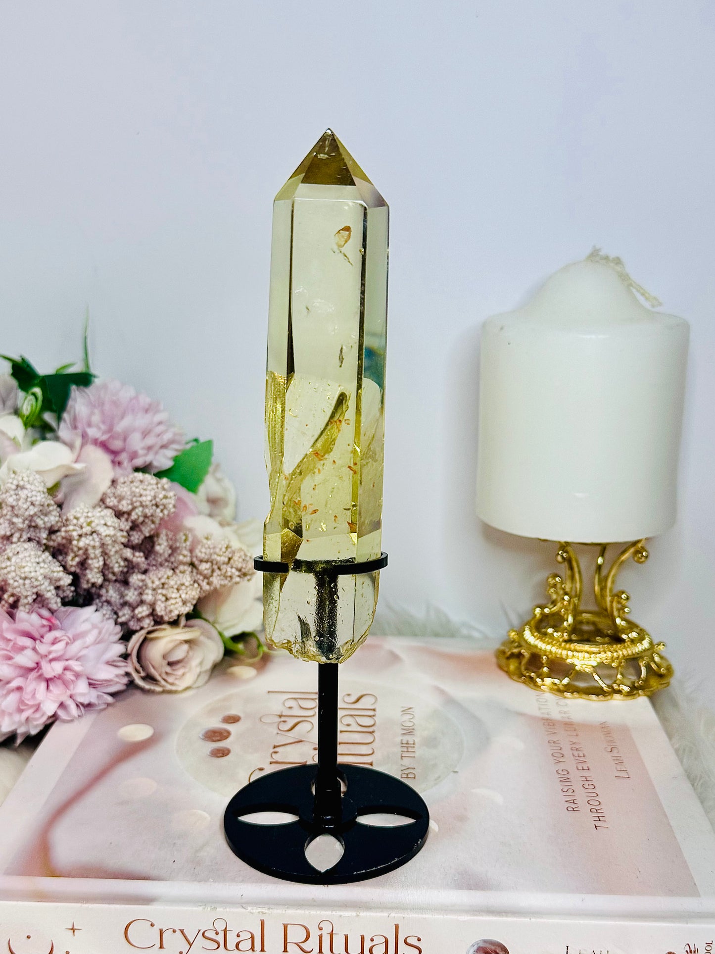 Citrine Tower 19cm Inc Stand (Cut in back of tower)