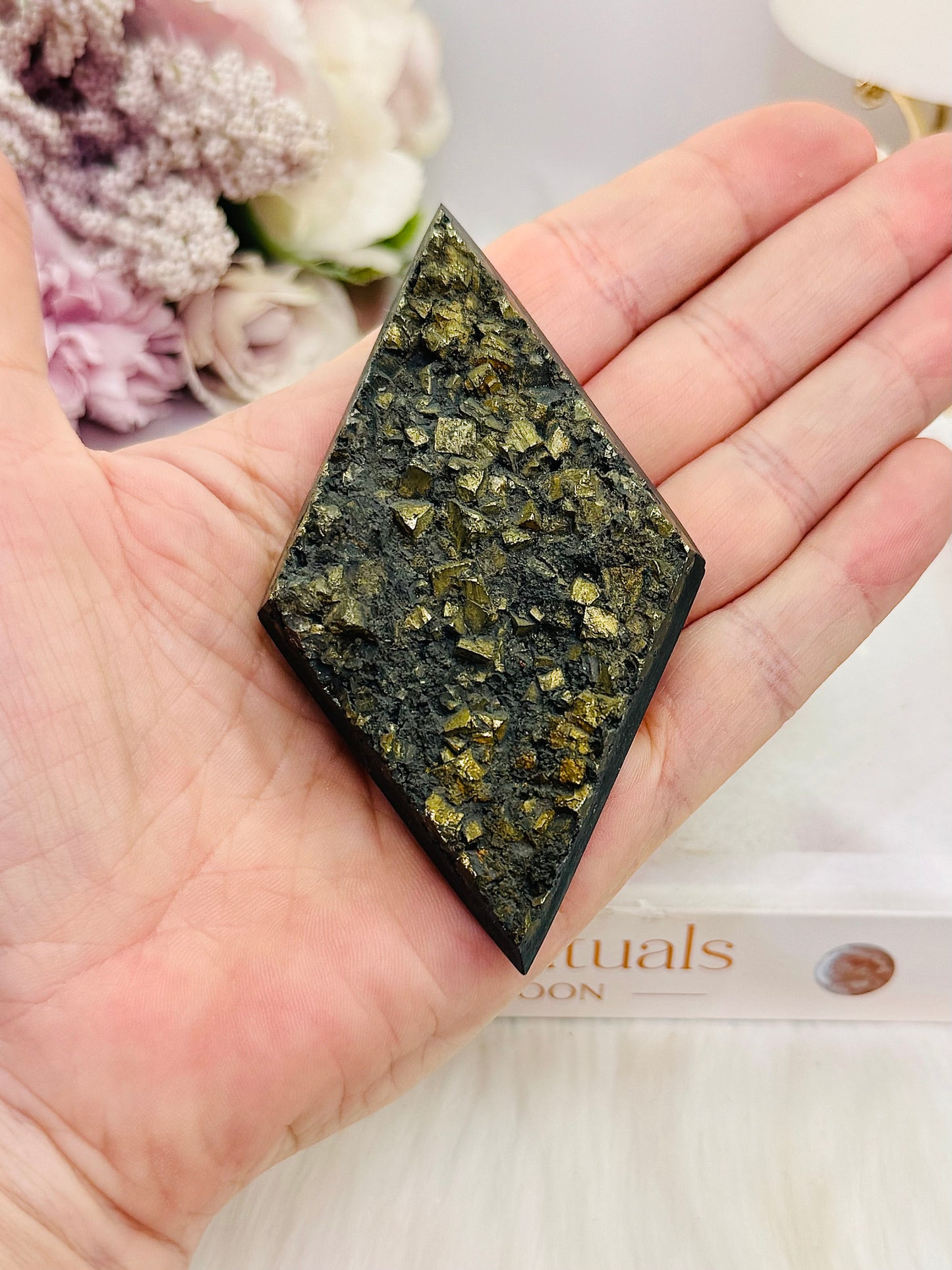 ⚜️ SALE ⚜️ Natural Chalcopryite Carved Diamond On Stand