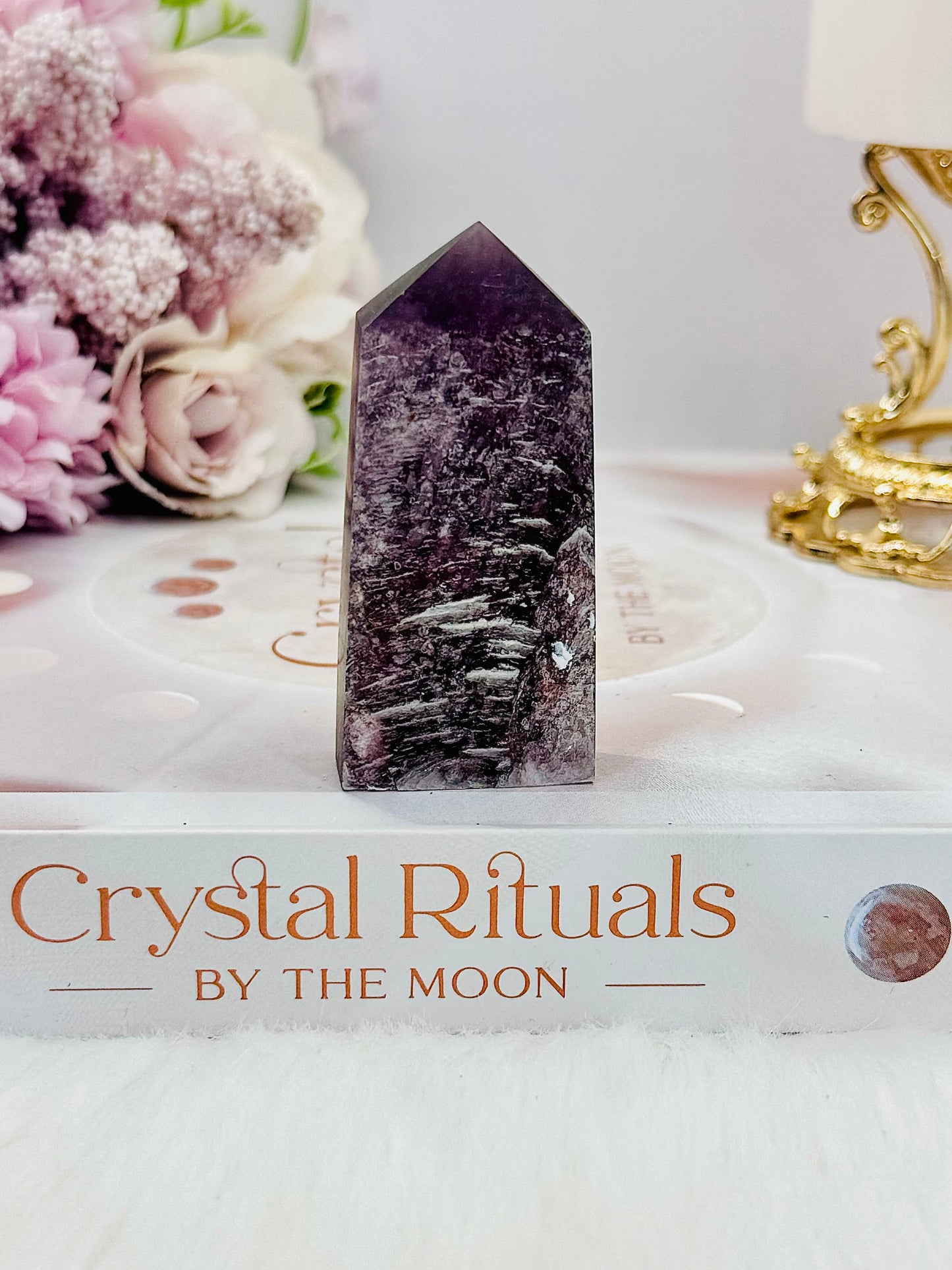 Beautiful Shiny 6cm Purple Mica Tower