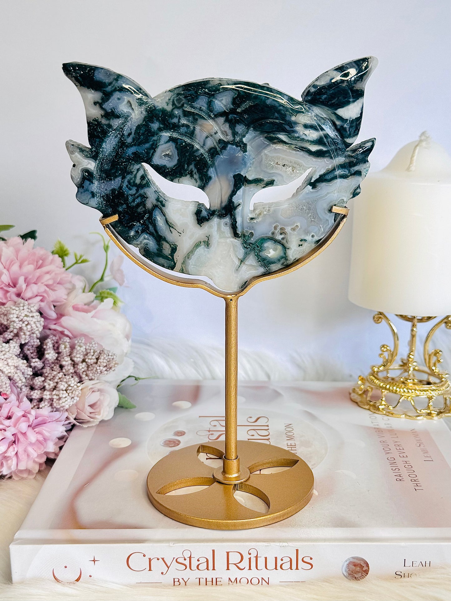 ⚜️ SALE ⚜️ Large 20cm (Inc Stand) High Grade Moss Agate Cat Mask On Gold Stand
