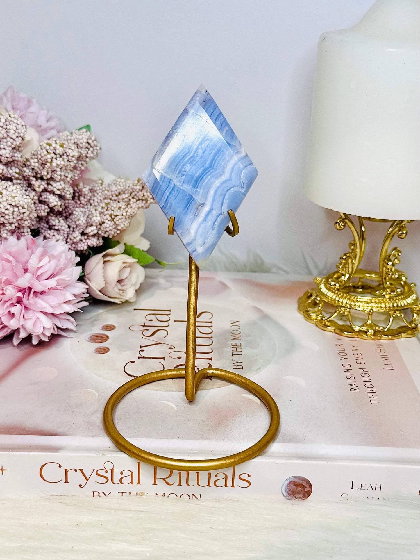 High Grade Blue Lace Agate Carved Diamond On Gold Stand 13.5cm