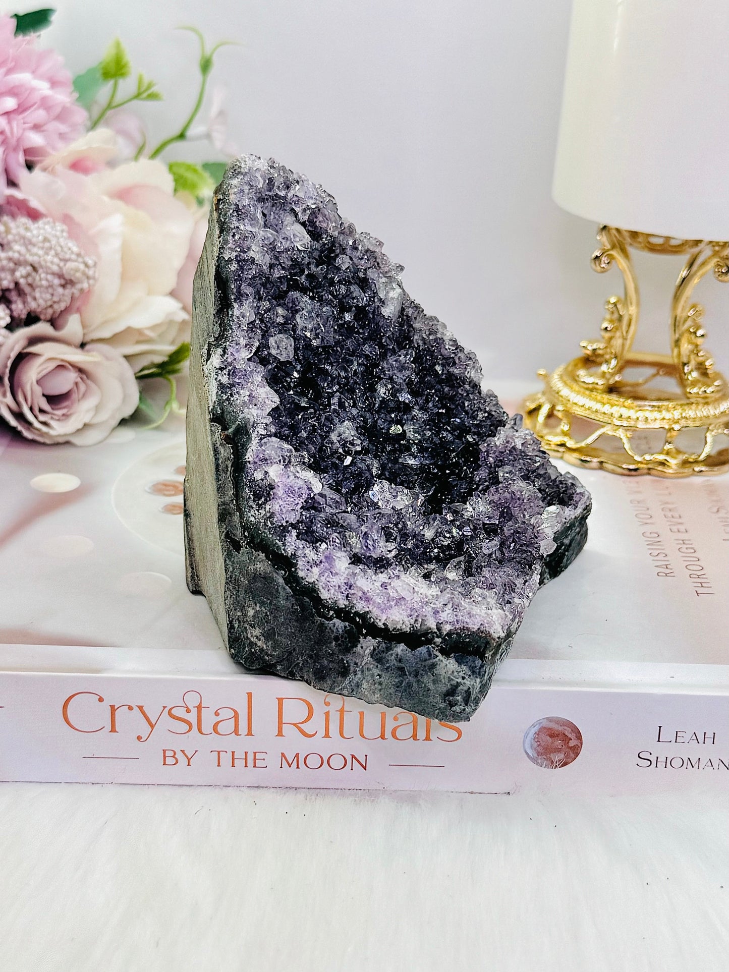 Beautiful 9.5cm 389gram Natural Amethyst Base Cut Cluster