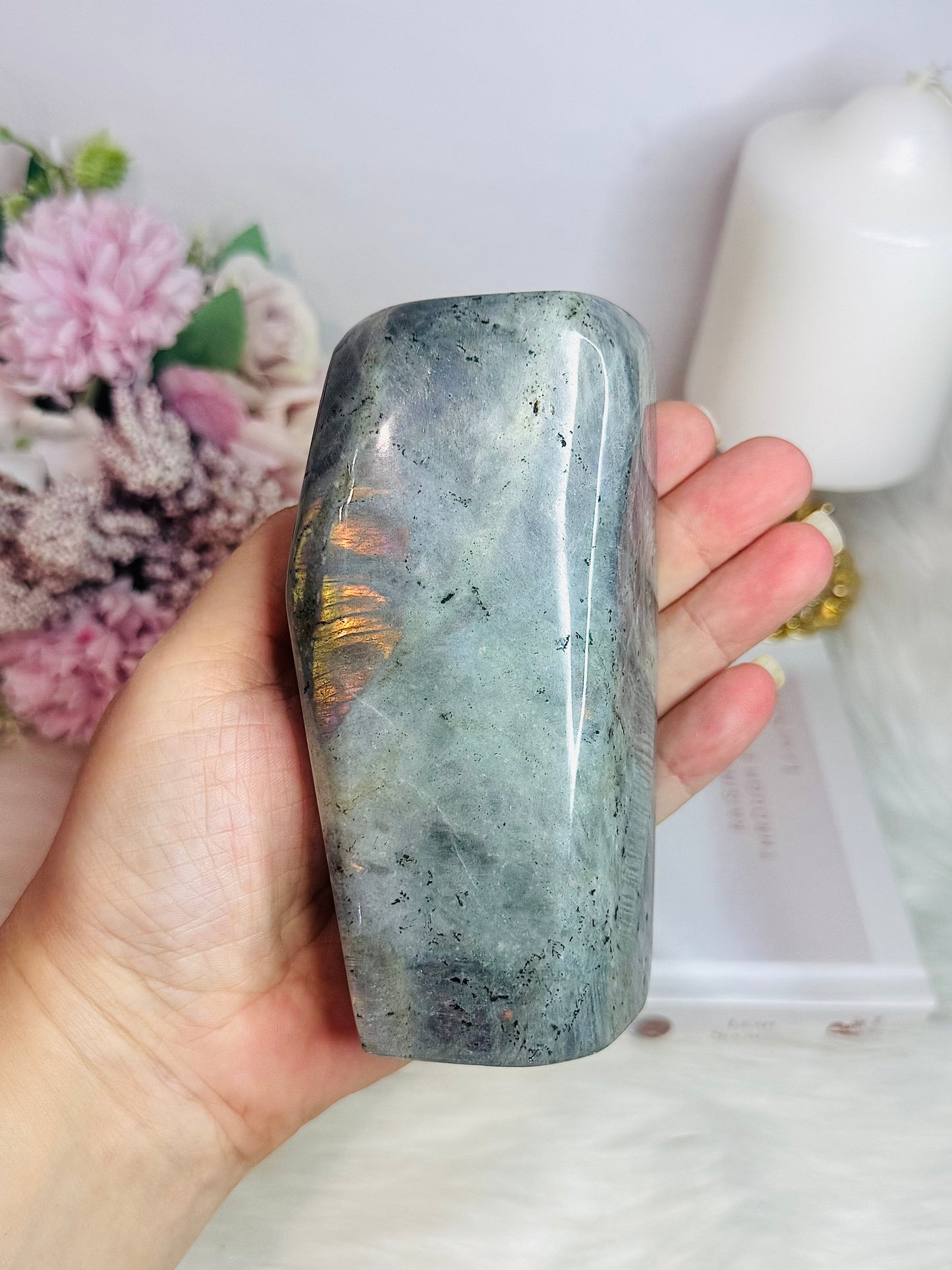 Absolutely Stunning 13cm Chunky 622gram Purple Flash Labradorite Freeform