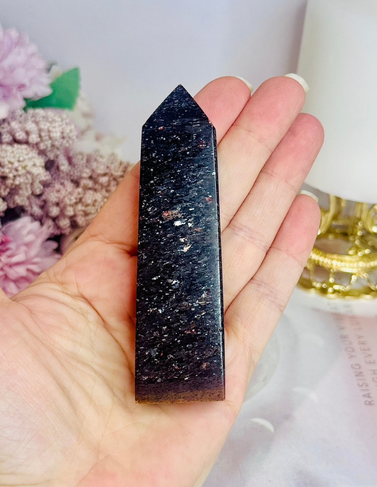Black Mica Tower 10cm