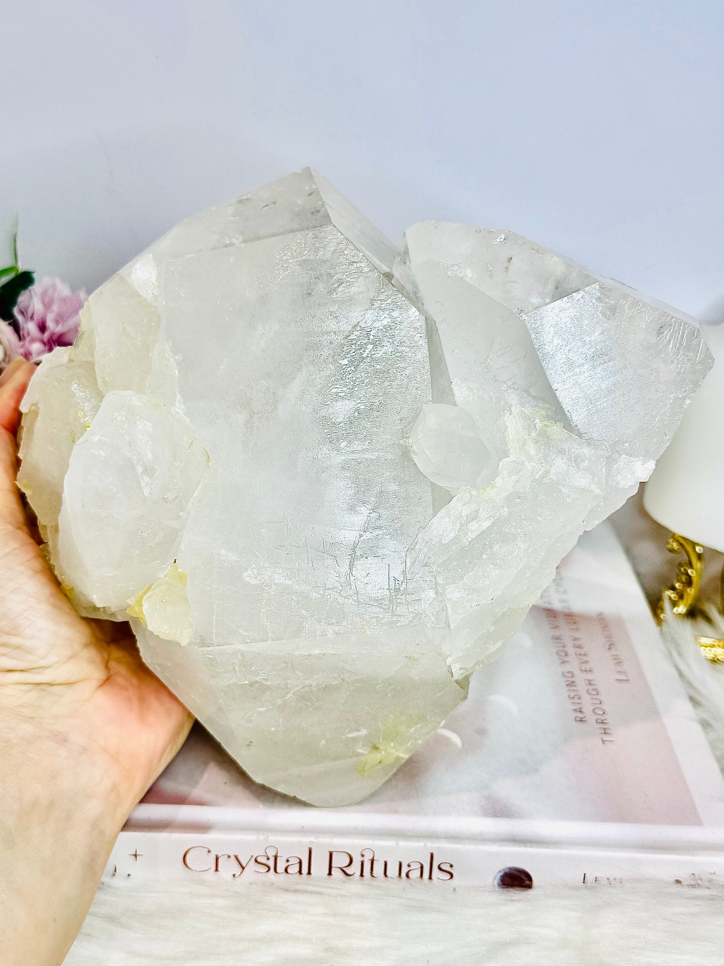 Huge Natural Clear Quartz Specimen 4.28KG