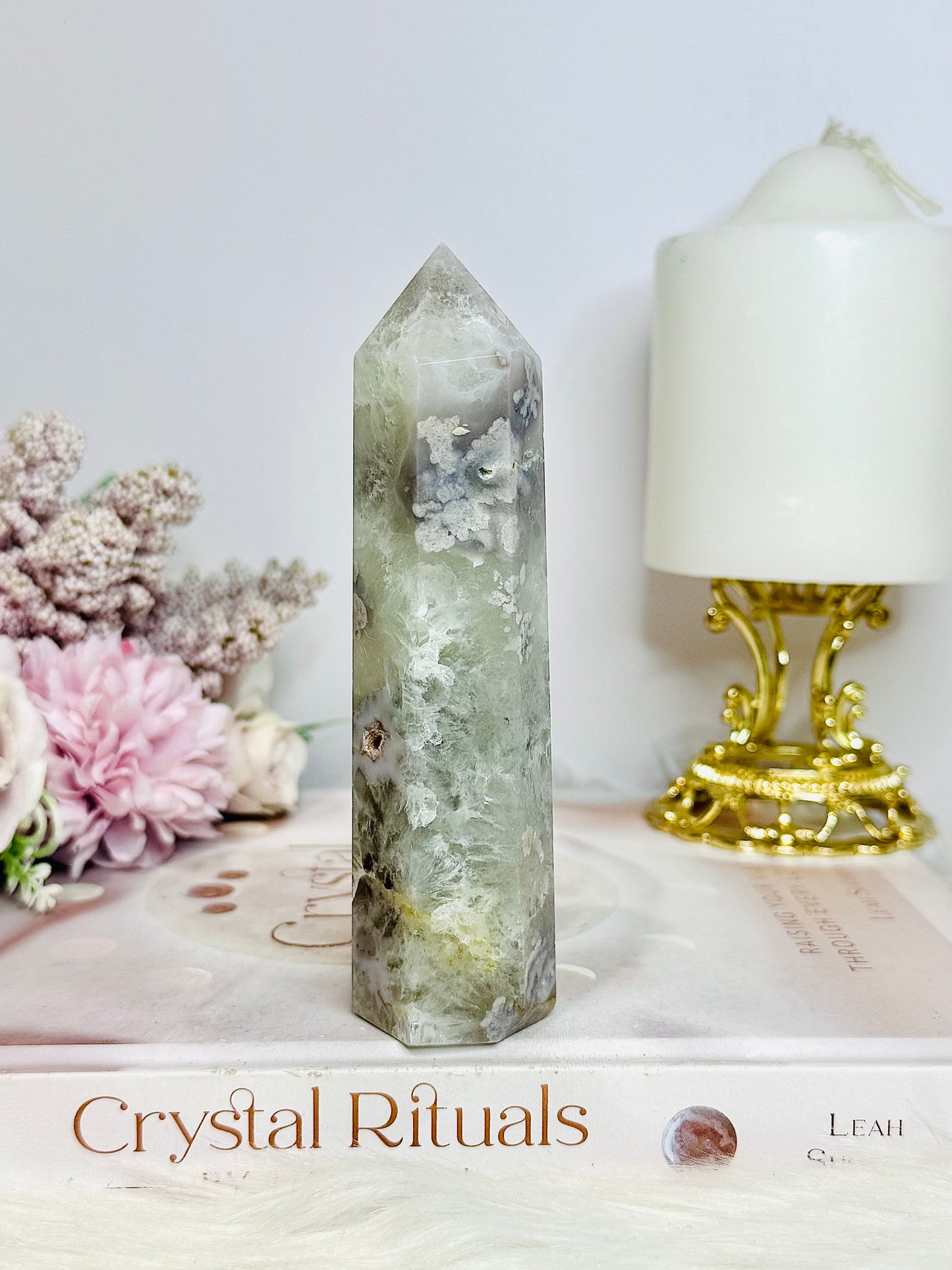 Green Flower Agate Tower 12.5cm