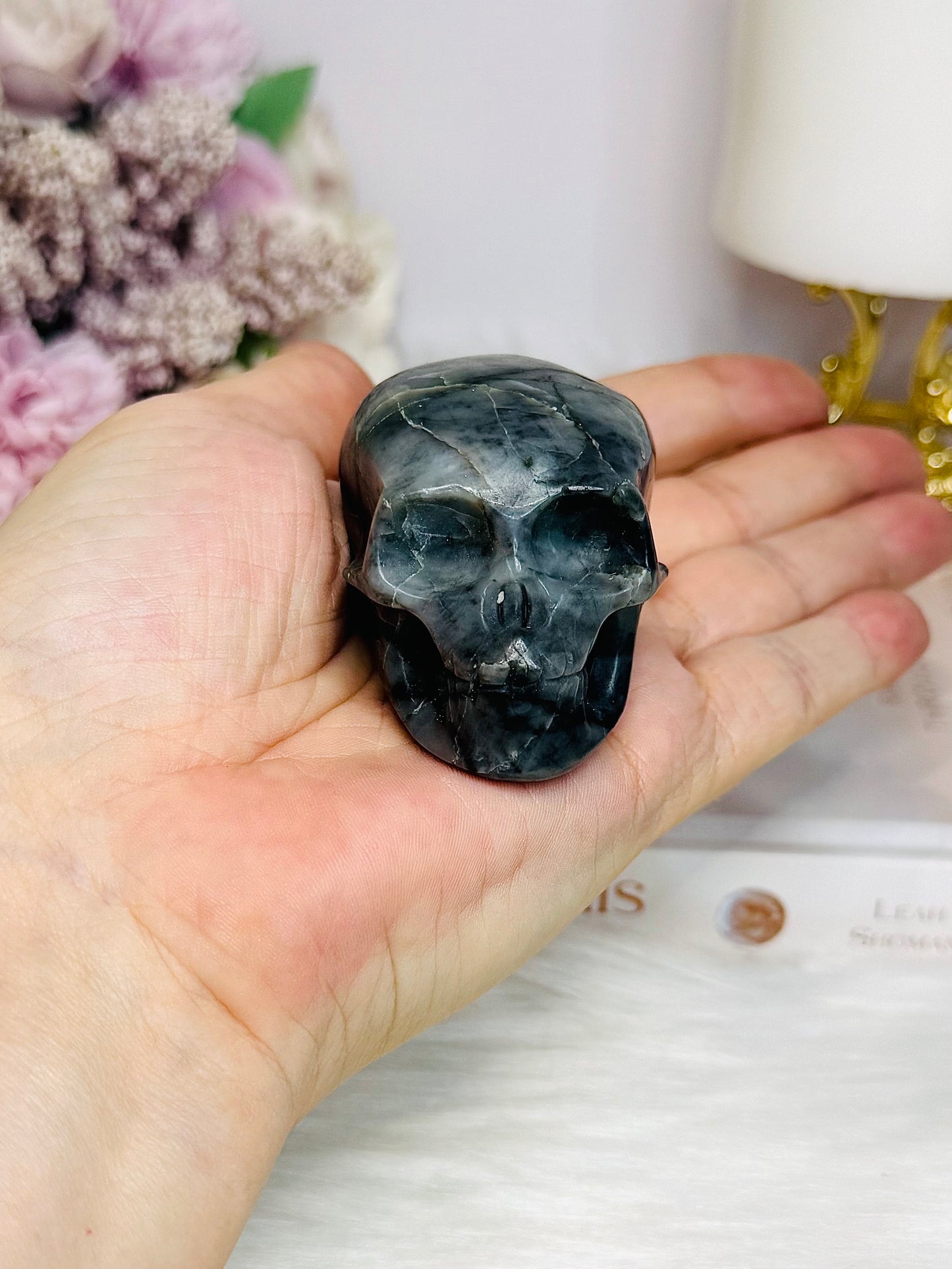 Agate Carved Skull 5.5cm