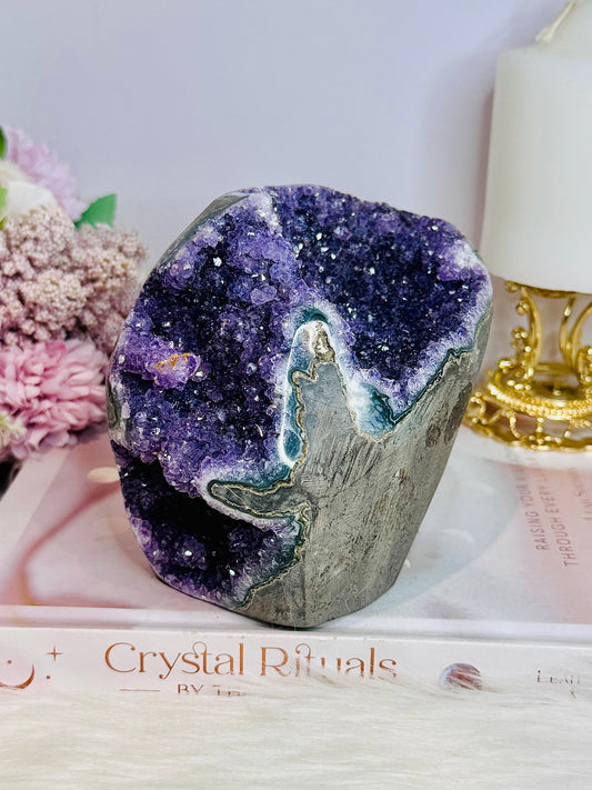 High Grade Huge Natural Amethyst Base Cut Cluster 1.3KG