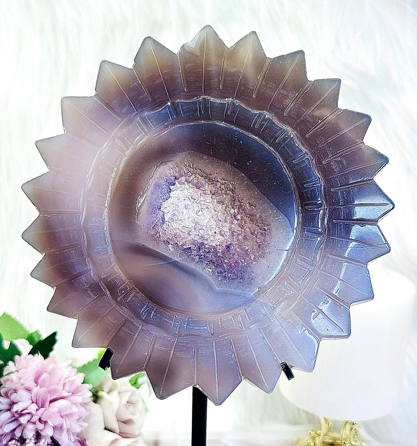 WOW!! Absolutely Phenomenal Gorgeous Large Amethyst Druzy Agate Sunflower Carving On Stand - 781grams 27cm Tall