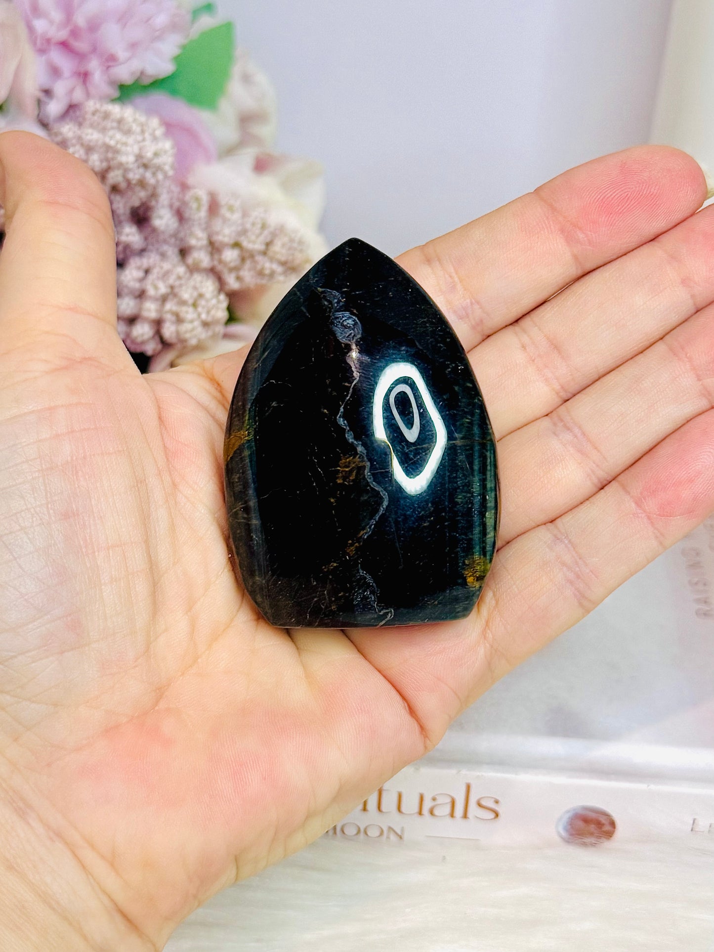 Blue Tigers Eye Flame 6.5cm