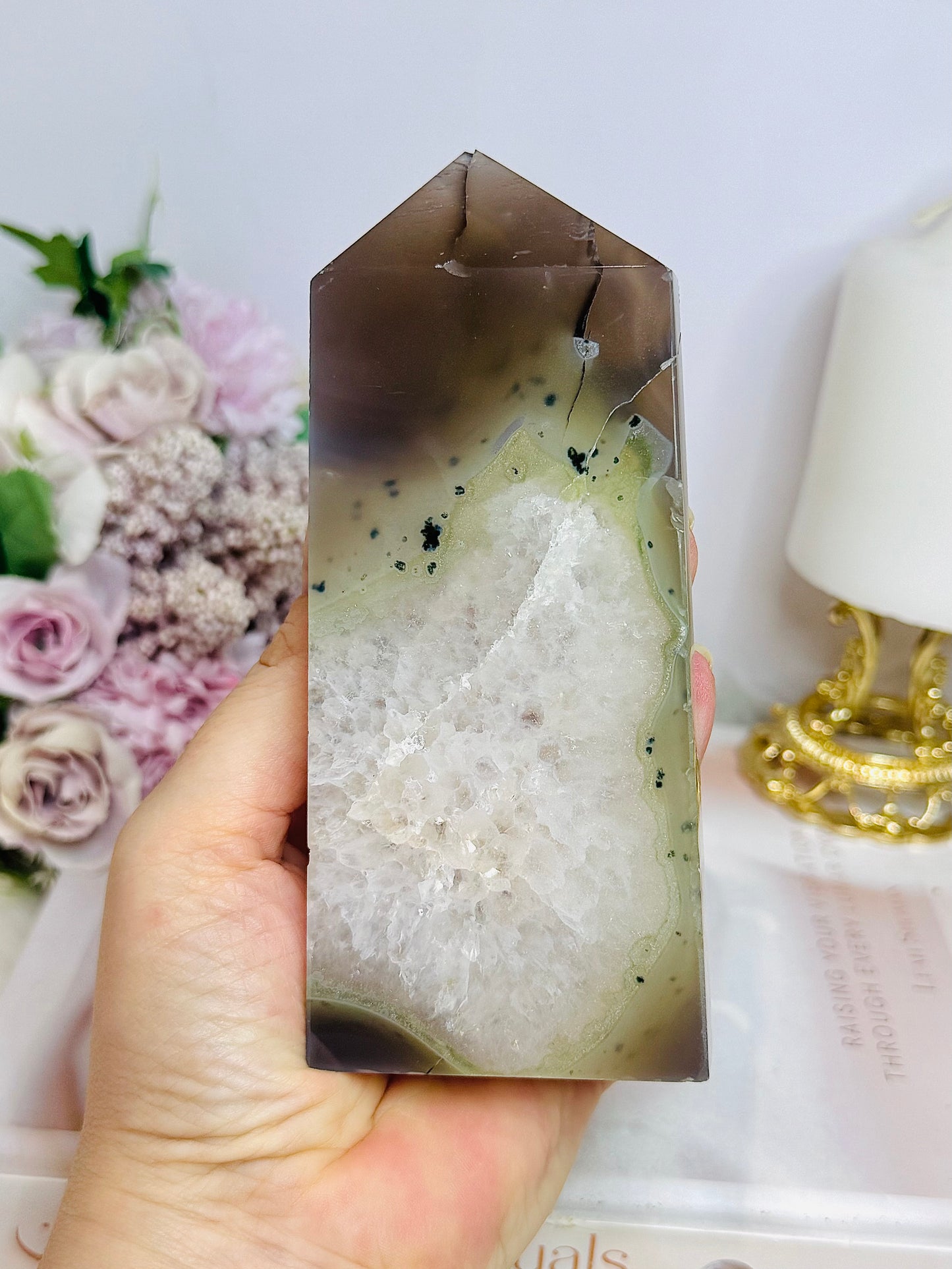 Agate Druzy Tower 13.5cm