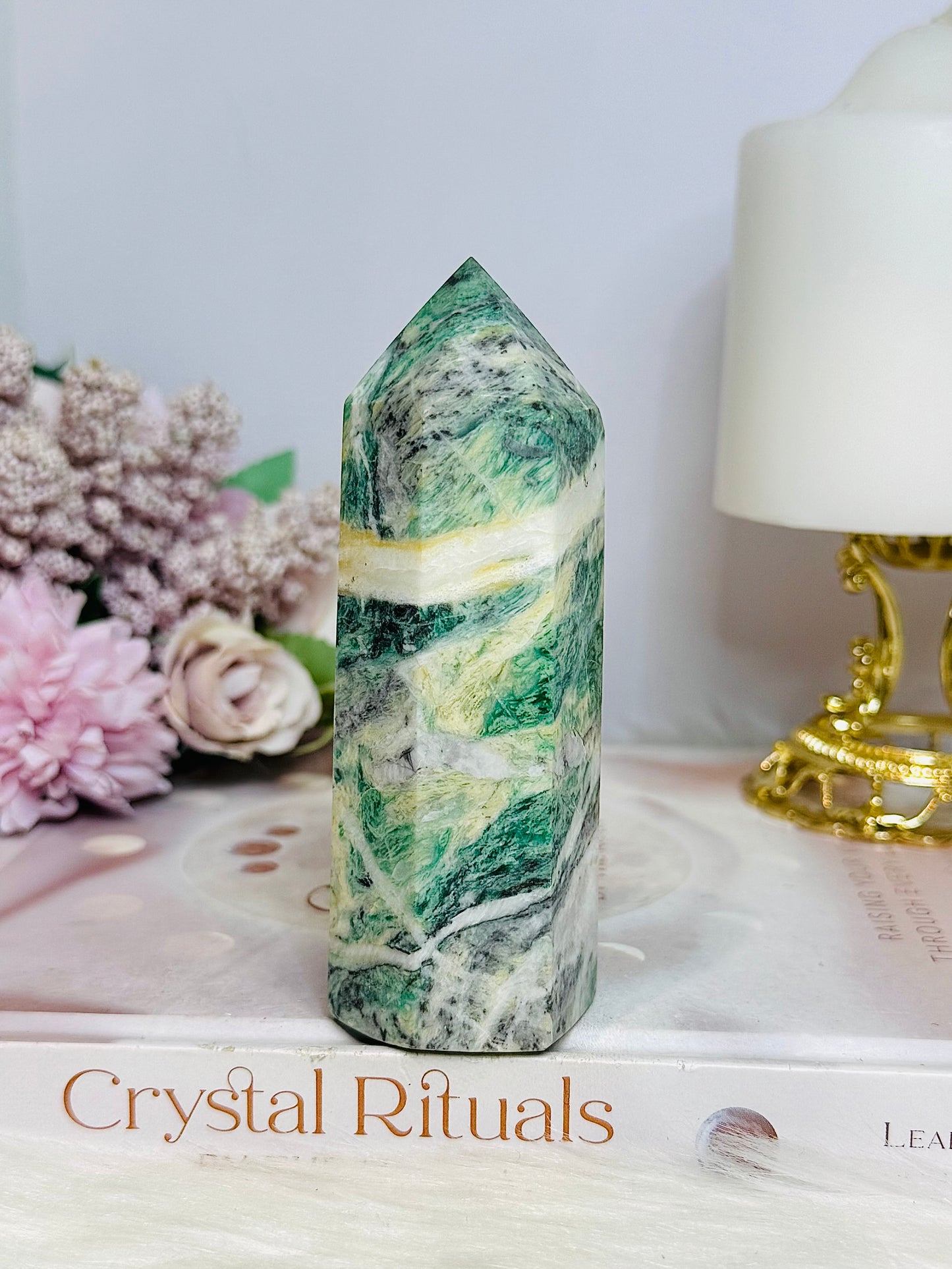 Natural Mariposite Tower 11cm 265g