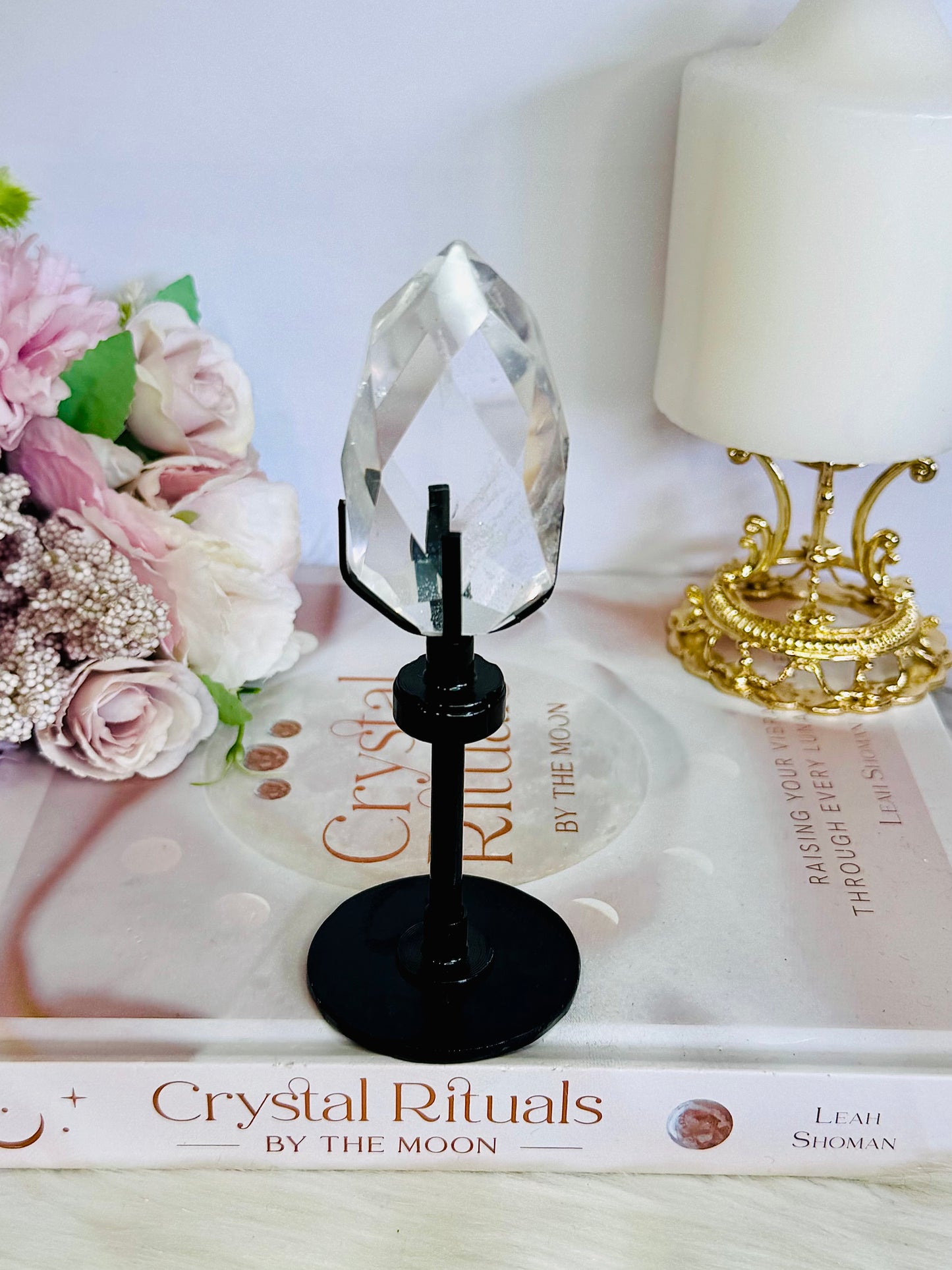 Classy & Fabulous High Grade Clear Quartz Faceted Diamond on Stand 14cm Tall