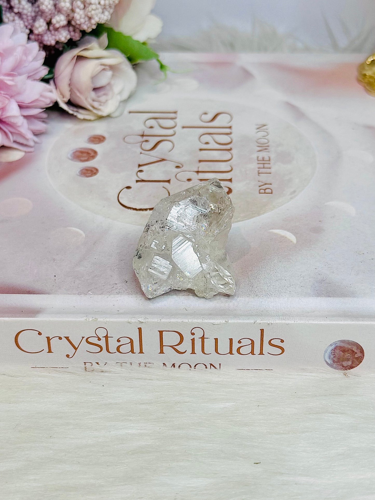 Natural Herkimer Diamond with Rainbows From The USA 26g