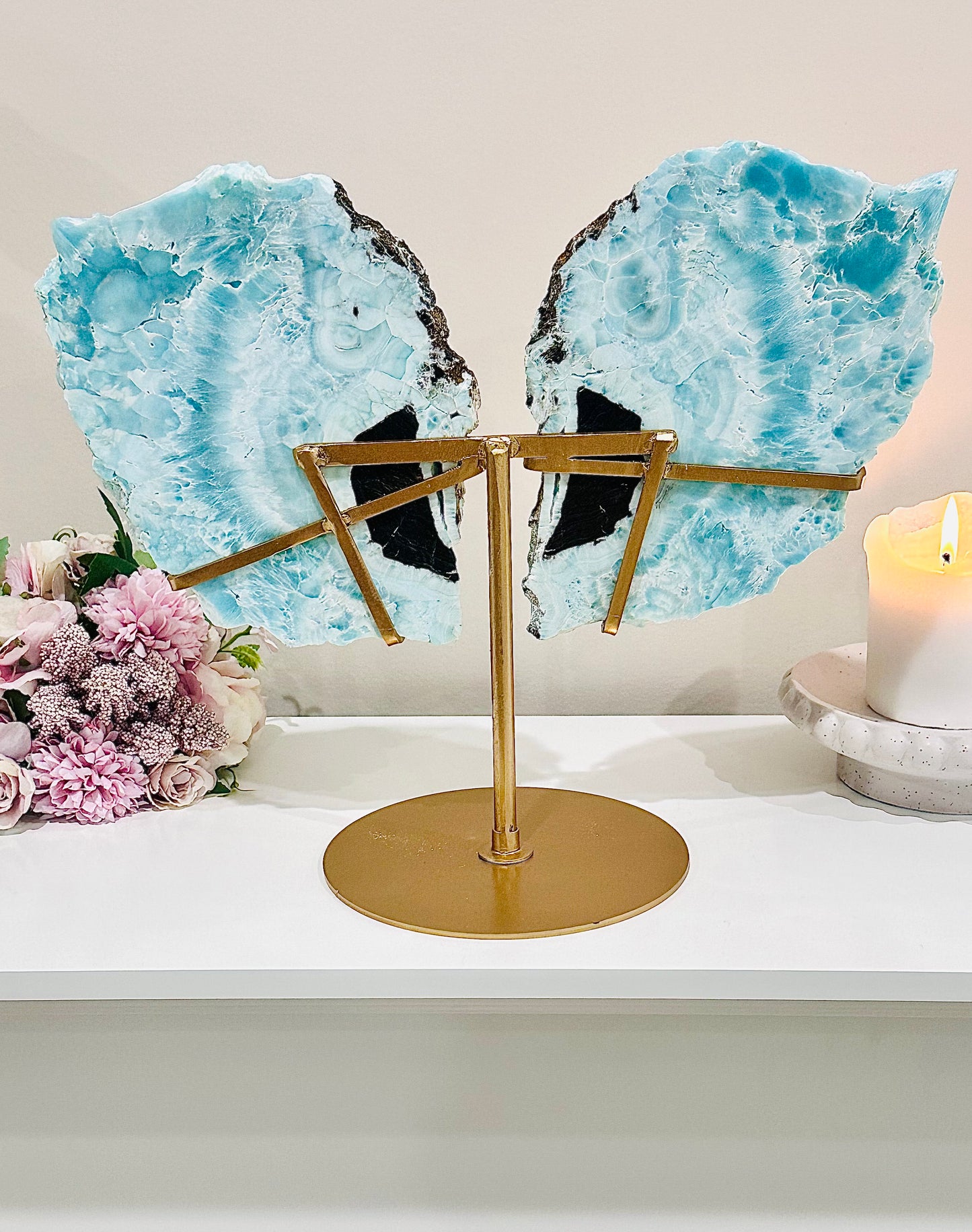 ⚜️SALE⚜️ ‘ Calming & Joyful ‘ ~ Classy & Fabulous Absolutely Stunning Huge 30cm Inc Stand (Wings 24cm) High Grade Blue Aragonite Wings On Gold Stand ~ Spectacular Piece Of Magic