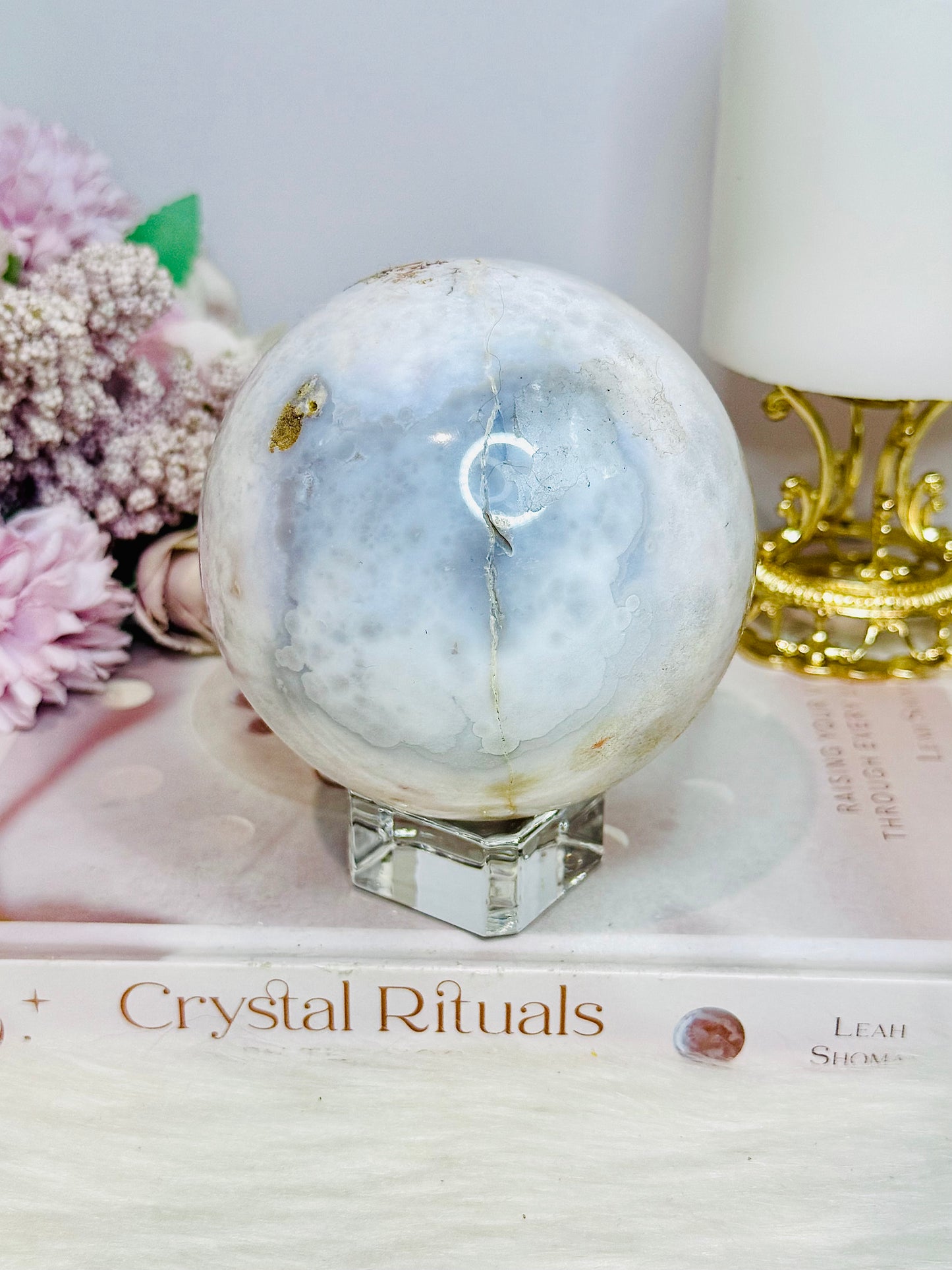 Large Agate Sphere with Blue Hues on Stand 860g