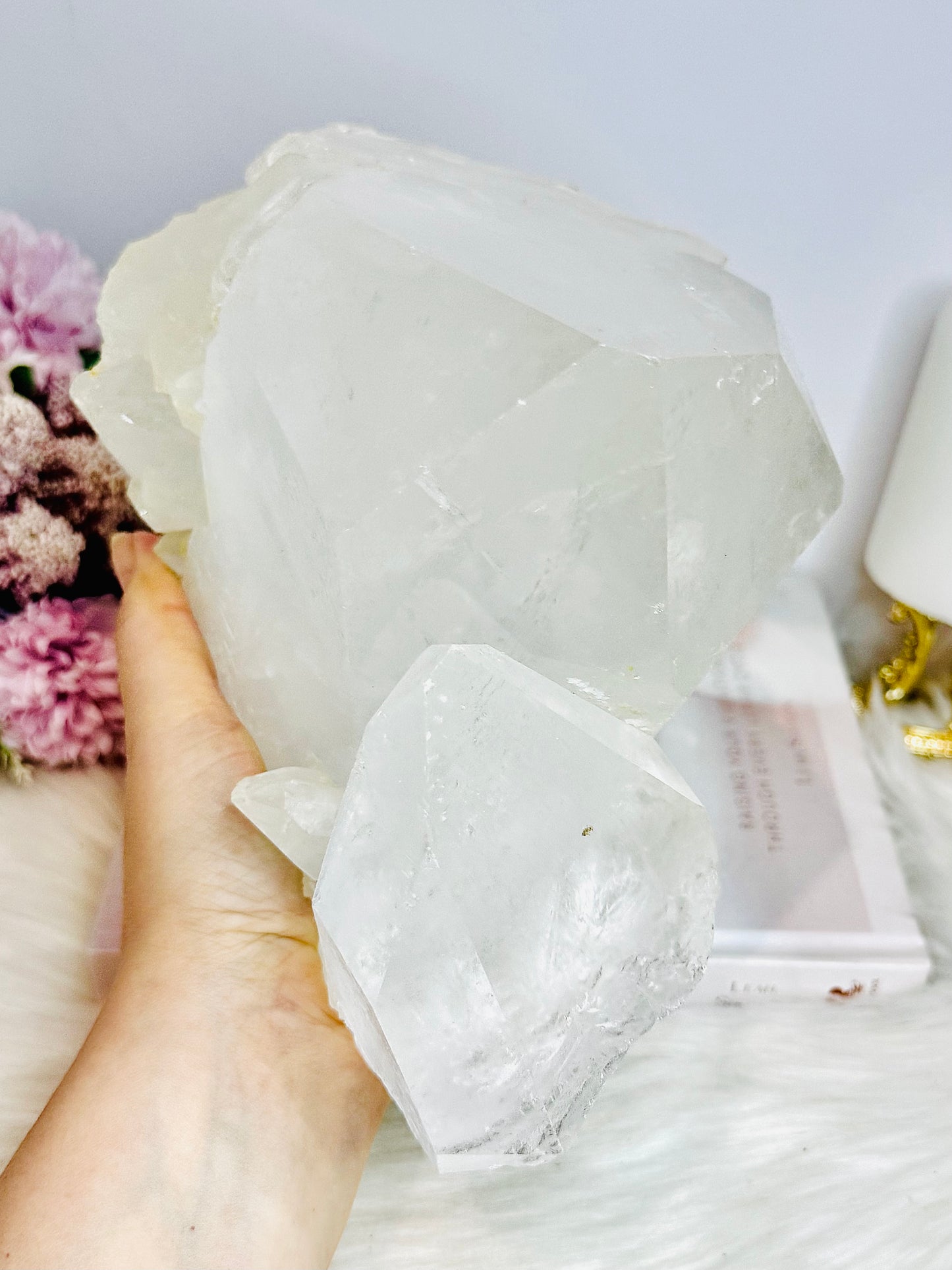 Huge Natural Clear Quartz Specimen 4.28KG