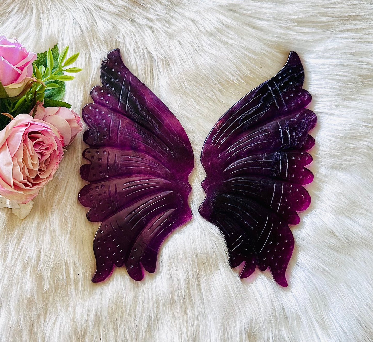 Sometimes, there are no words for the beauty I see. I cannot describe the intense energy & grace of this set. The most beautiful large 30cm (inc stand) purple fluorite butterfly wings on gold stand absolutely breathtaking….