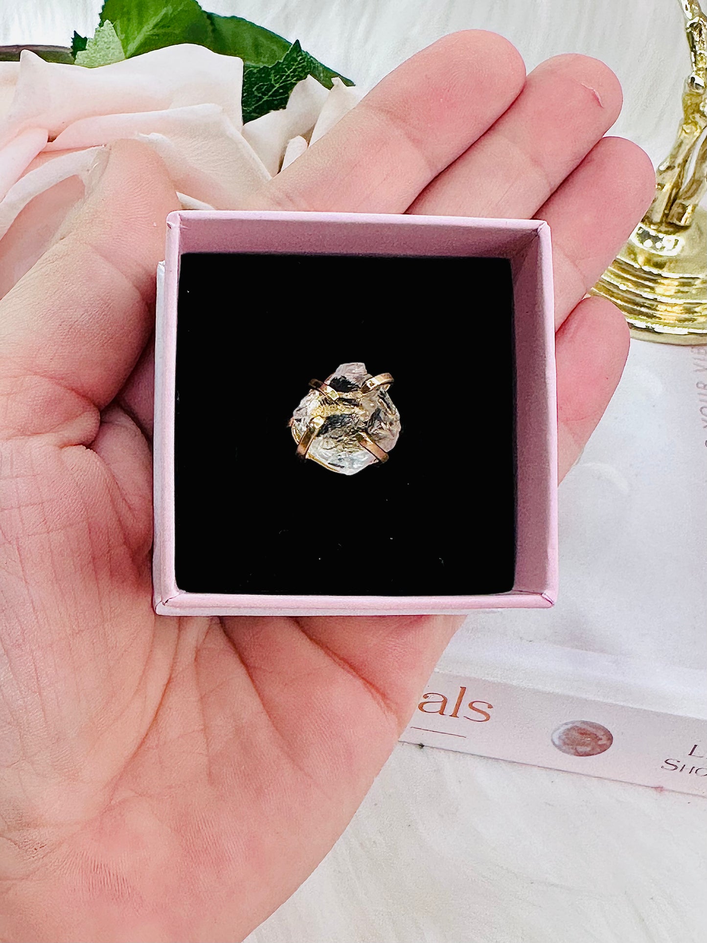 ⚜️ SALE ⚜️ Gift Boxed - Gorgeous chunky high grade, green amethyst adjustable ring from Brazil