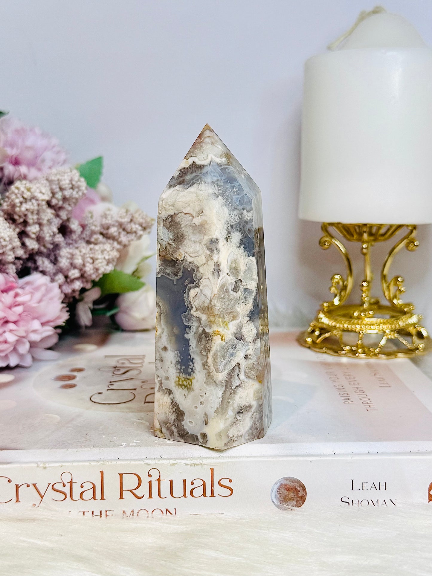 Blue Flower Agate Tower 11cm